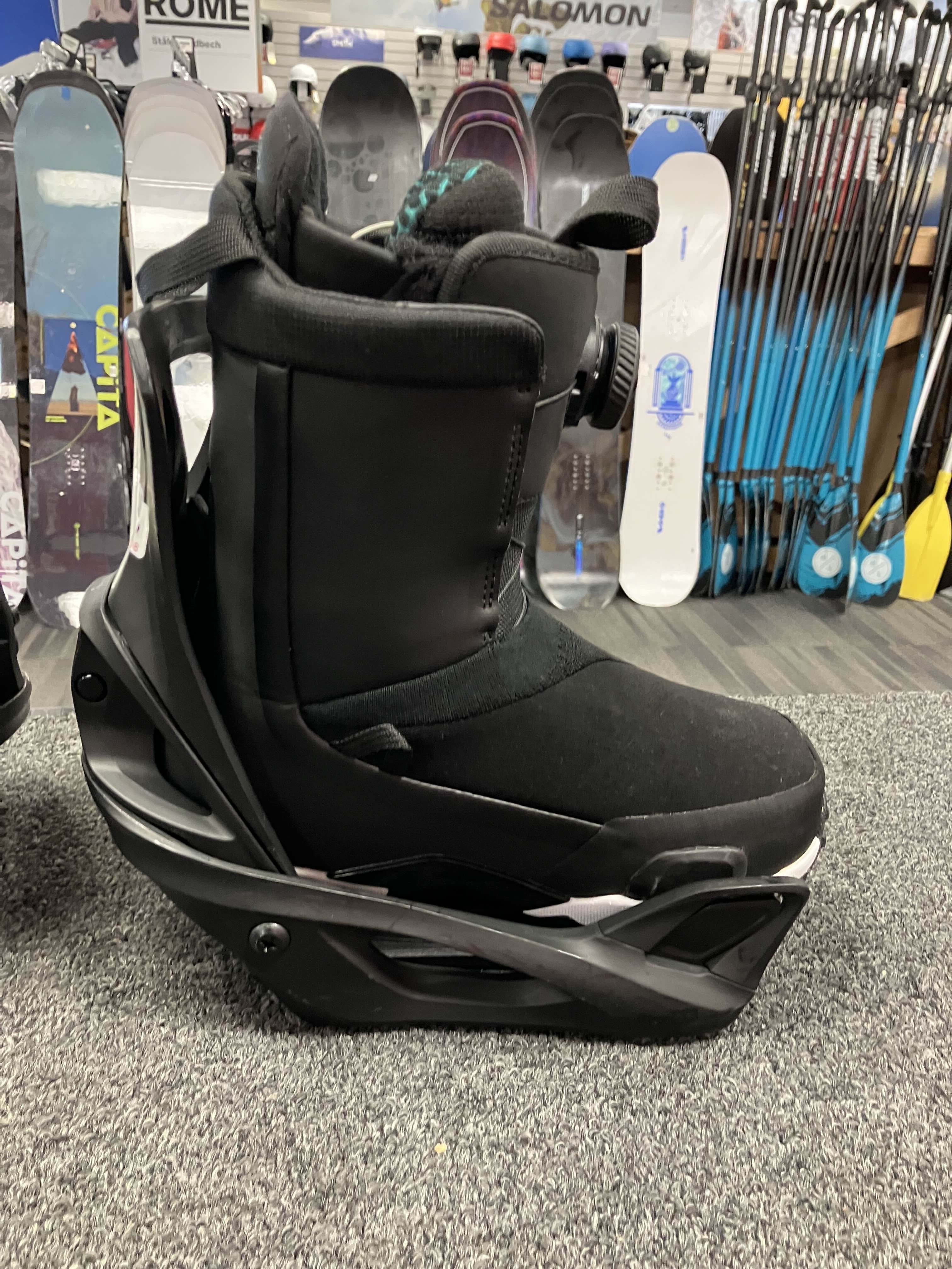 Used Burton Highshot X Step-on Snowboard Boot+Binding Womens 6(25/26)