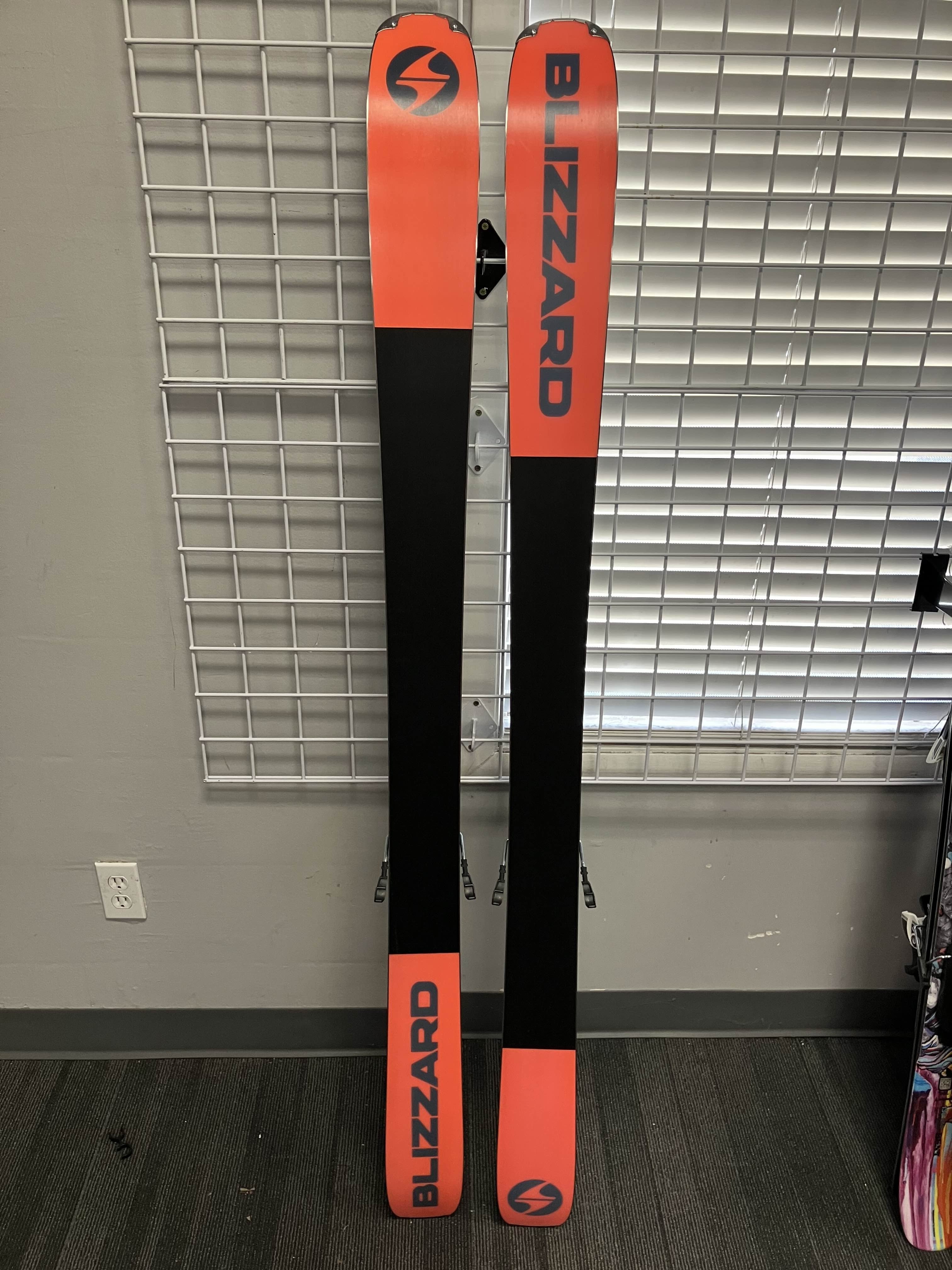 Used Blizzard Rustler 9 168cm Skis w/ Marker TCX 11 GW Bindings