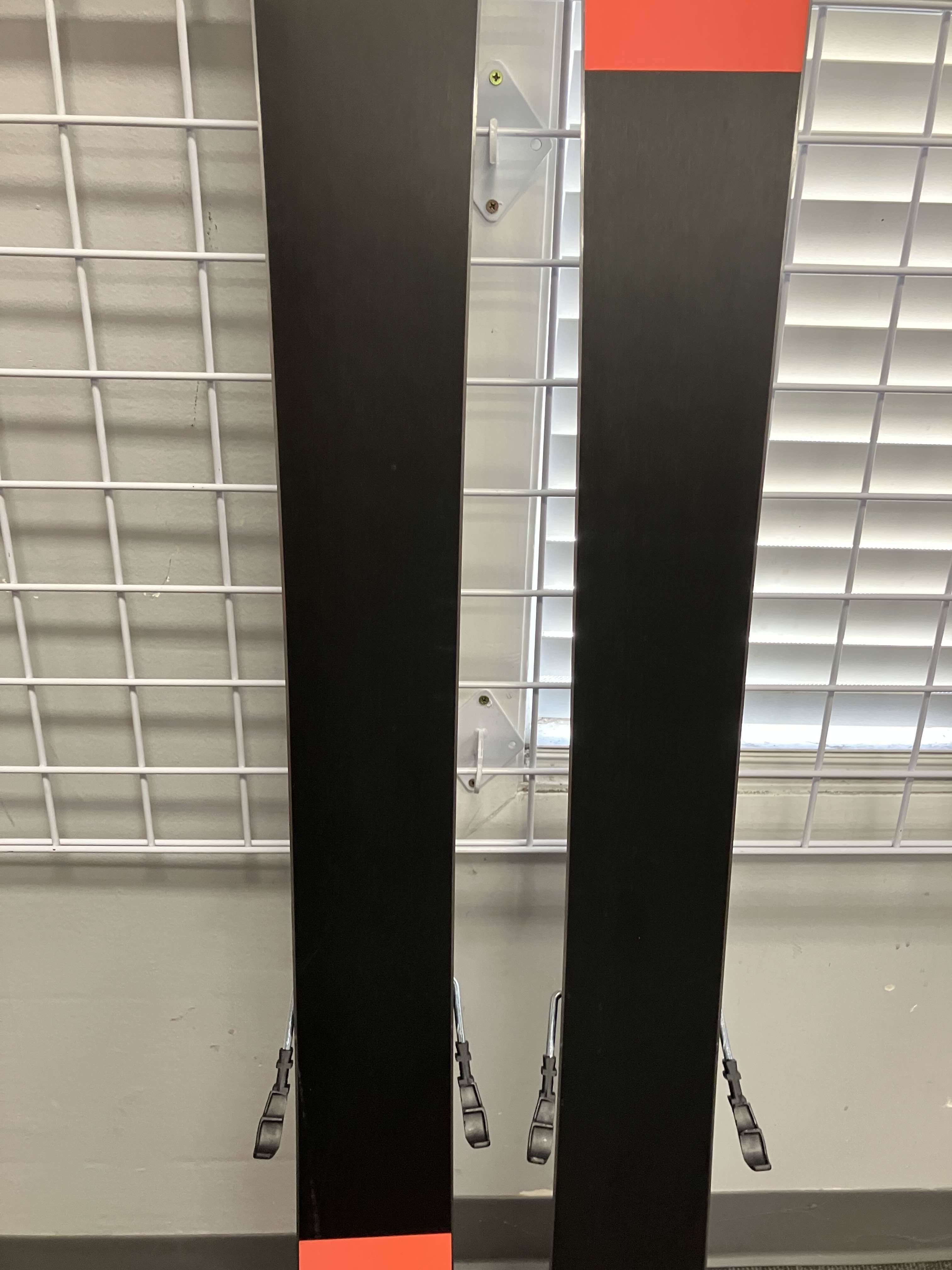 Used Blizzard Rustler 9 168cm Skis w/ Marker TCX 11 GW Bindings