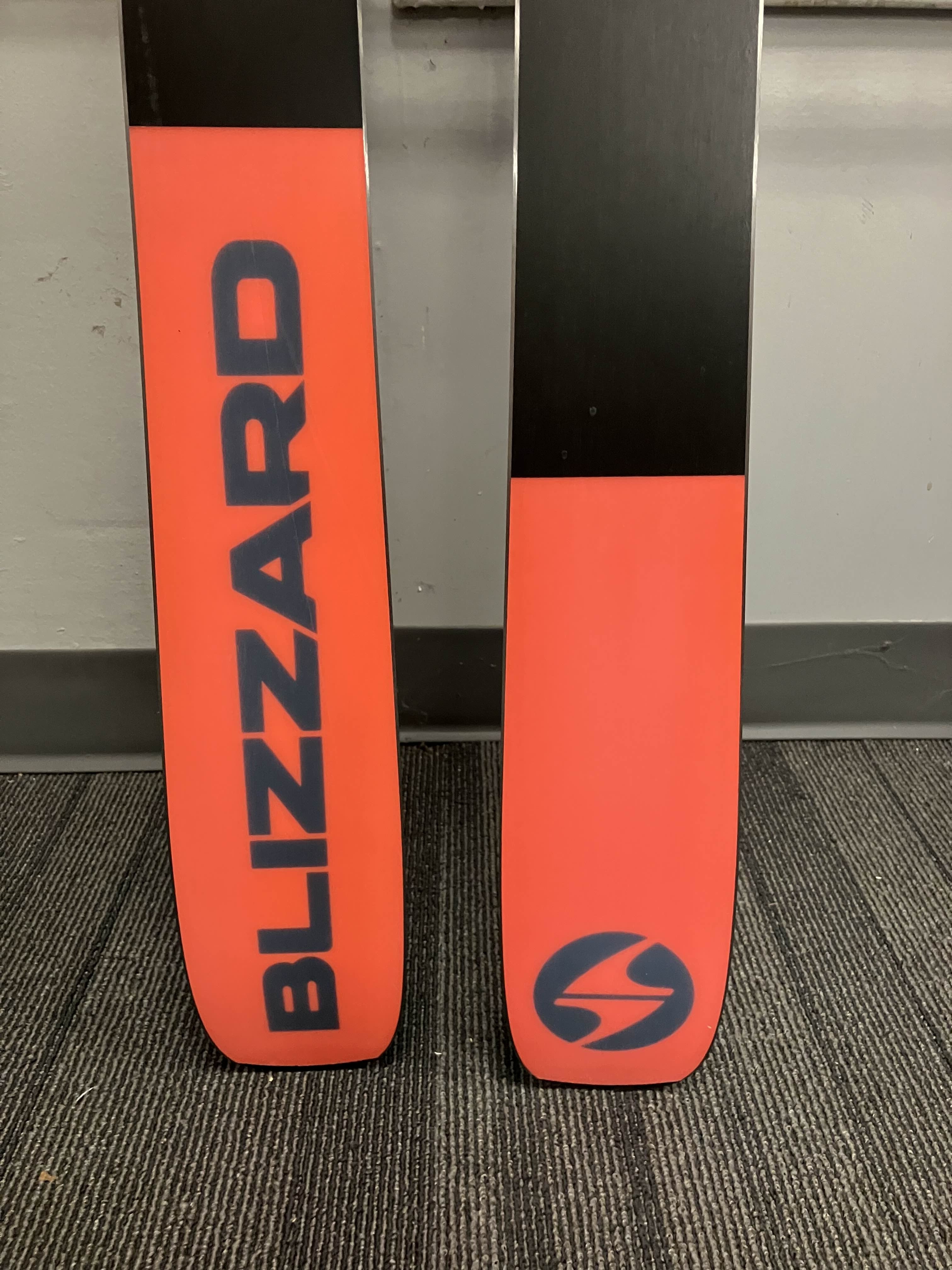 Used Blizzard Rustler 9 168cm Skis w/ Marker TCX 11 GW Bindings