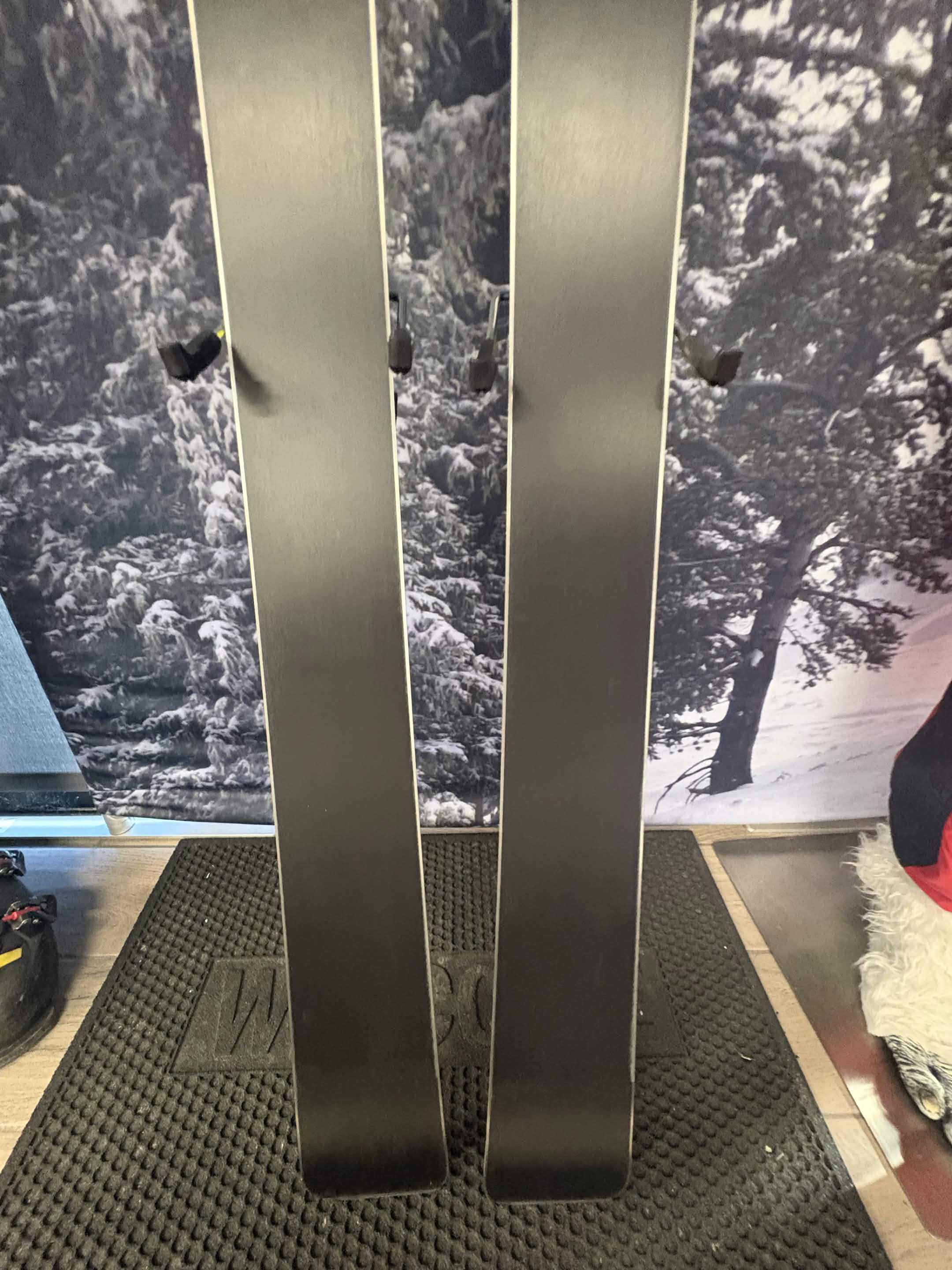 Rossignol Arcade 84 176cm Skis w/ ROSSIGNOL SPX Konect GW SYS Demo Binding - New 2027