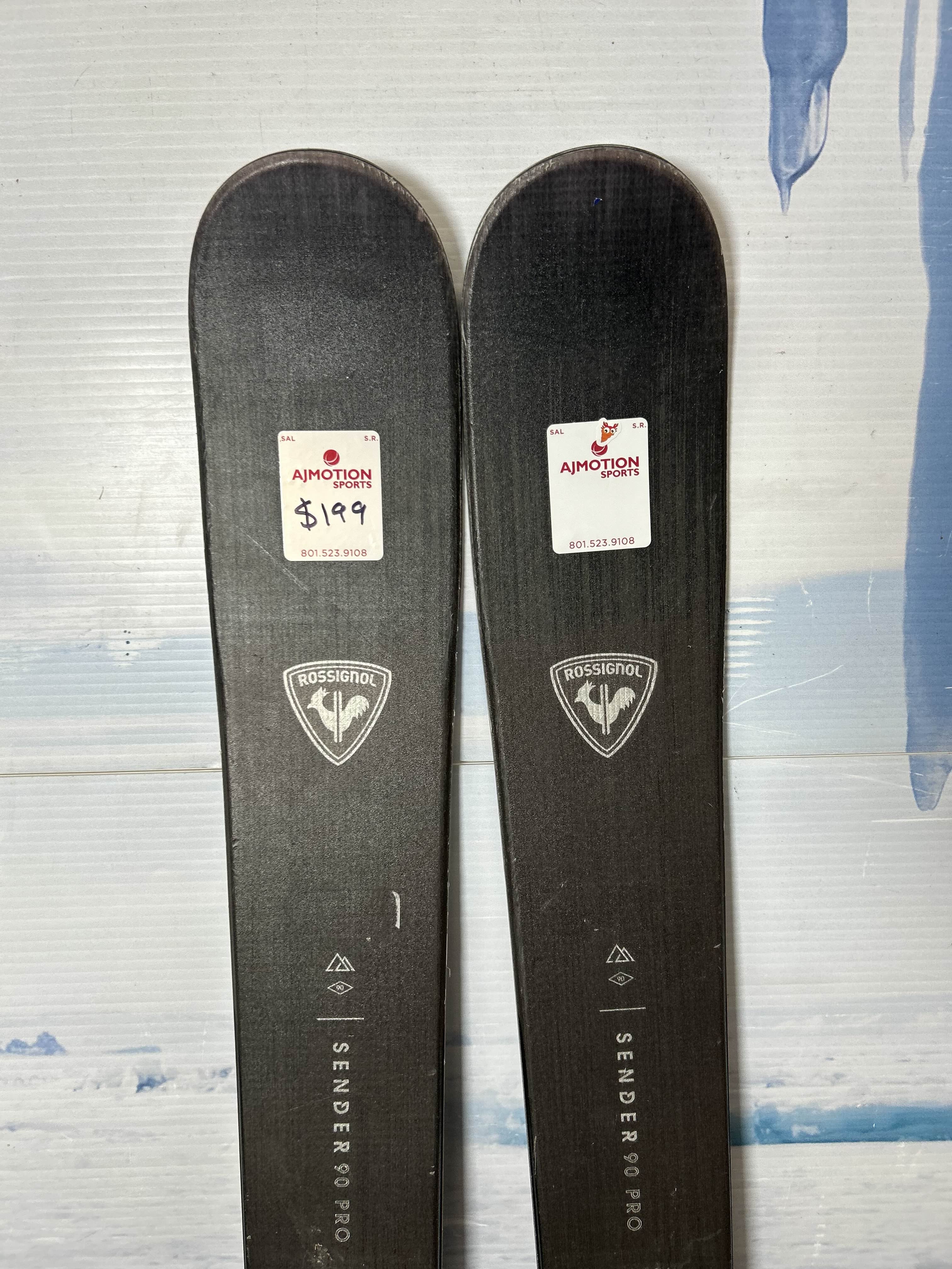 Used  Rossignol  Sender 90 Pro Ski w/ Look  Xpress 10 GW Demo Bindings - 150cm