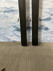 Used  Rossignol  Sender 90 Pro Ski w/ Look  Xpress 10 GW Demo Bindings - 150cm