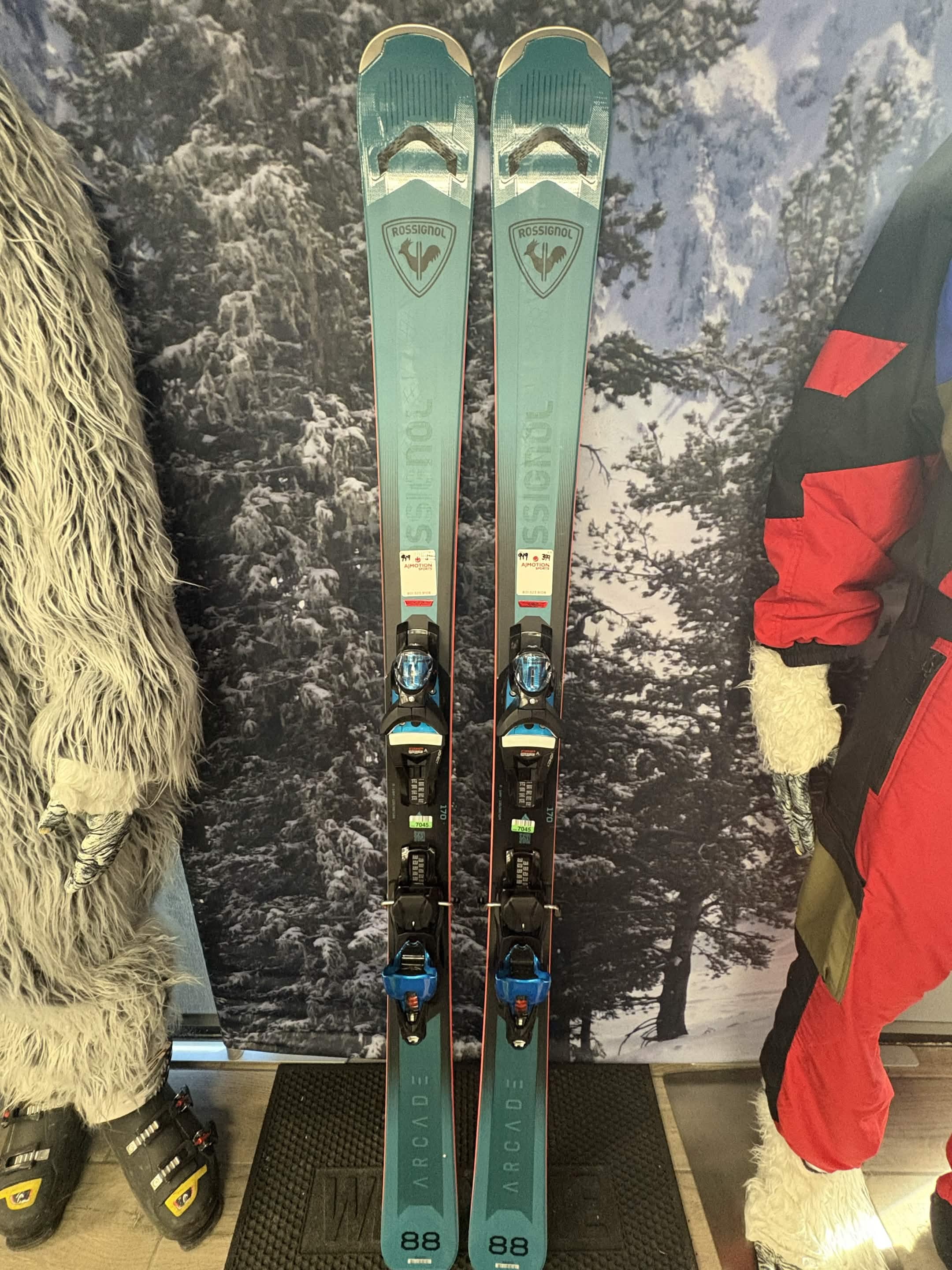 Rossignol Arcade 88 170cm Skis w/ ROSSIGNOL SPX Konect GW SYS Demo Binding - New 2027
