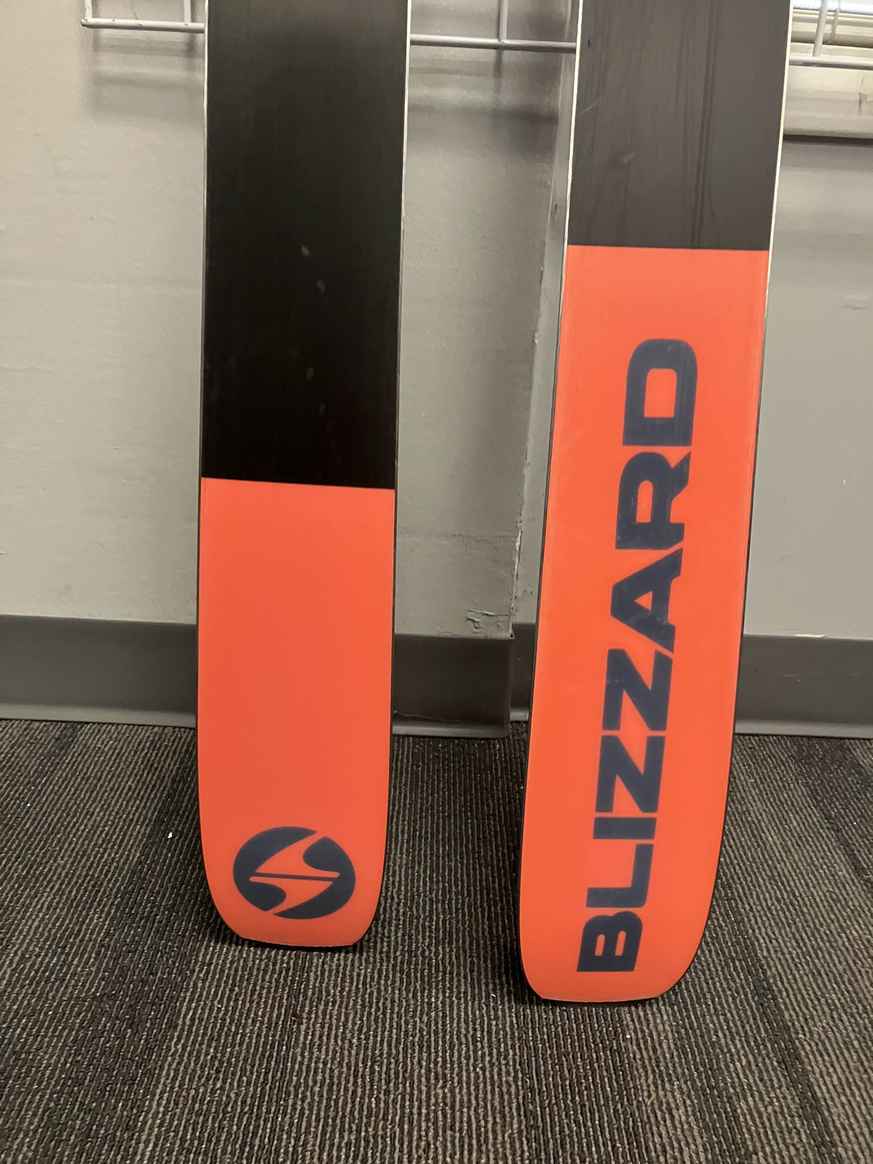 Used Blizzard Rustler 10 186cm Skis w/ Atomic Strive 13 GW Demo Bindings