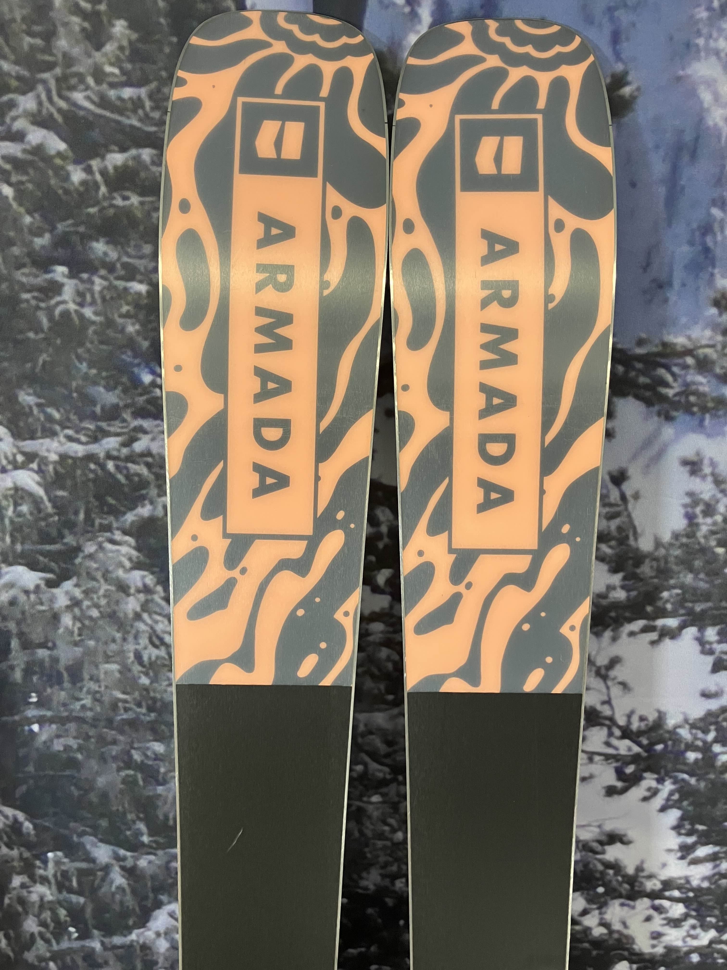 Used Armada Reliance 92 Ti 156cm Skis w/ ATOMIC NR Strive 11 GW Demo Binding