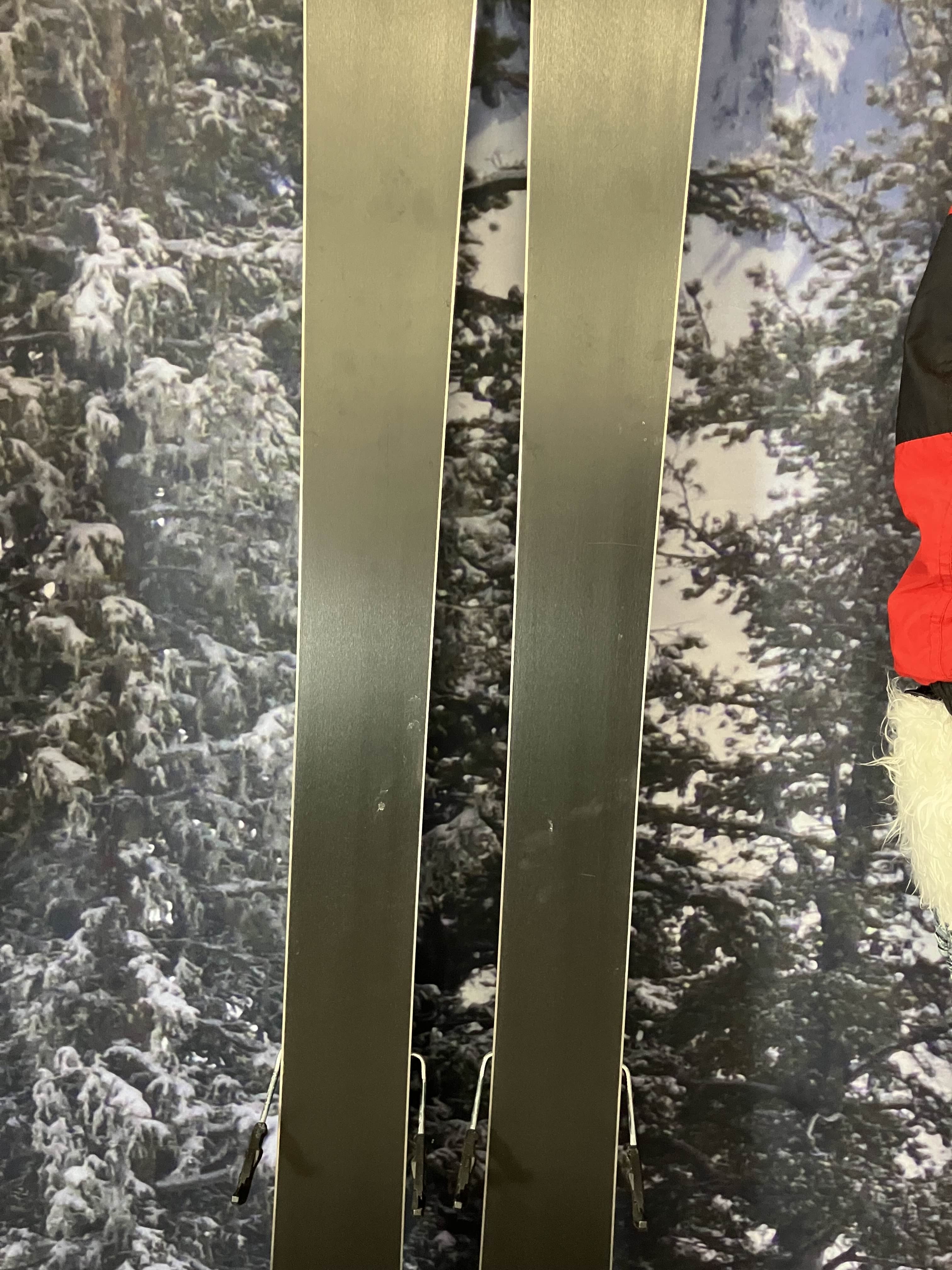Used Armada Declivity 92 Ti 188cm Skis w/ Armada Strive 11 Demo Bindings