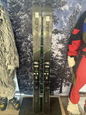 Head Kore 105 171cm Skis w/ TYROLIA Attack 13 Demo Binding - Used
