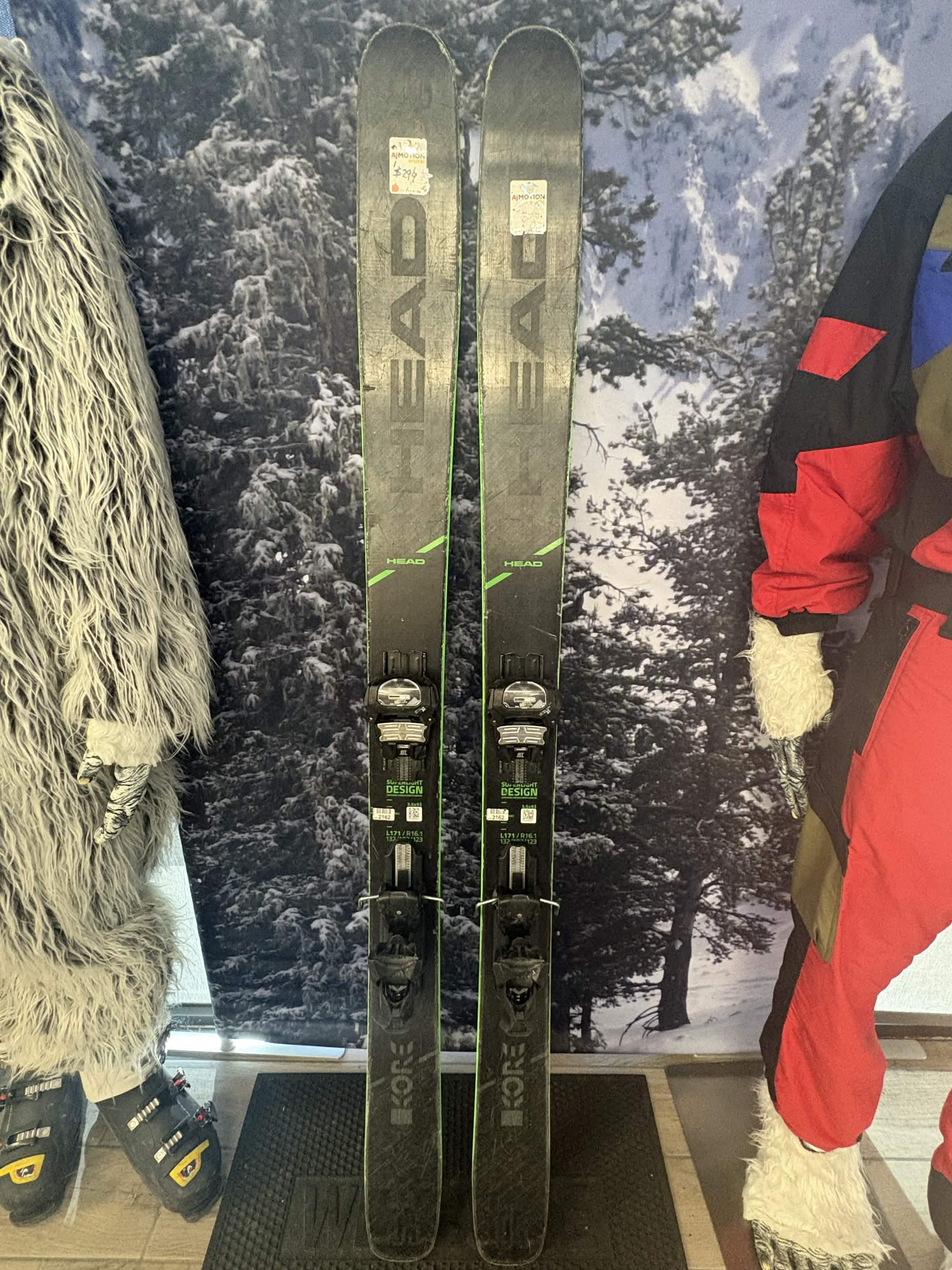 Head Kore 105 171cm Skis w/ TYROLIA Attack 13 Demo Binding - Used