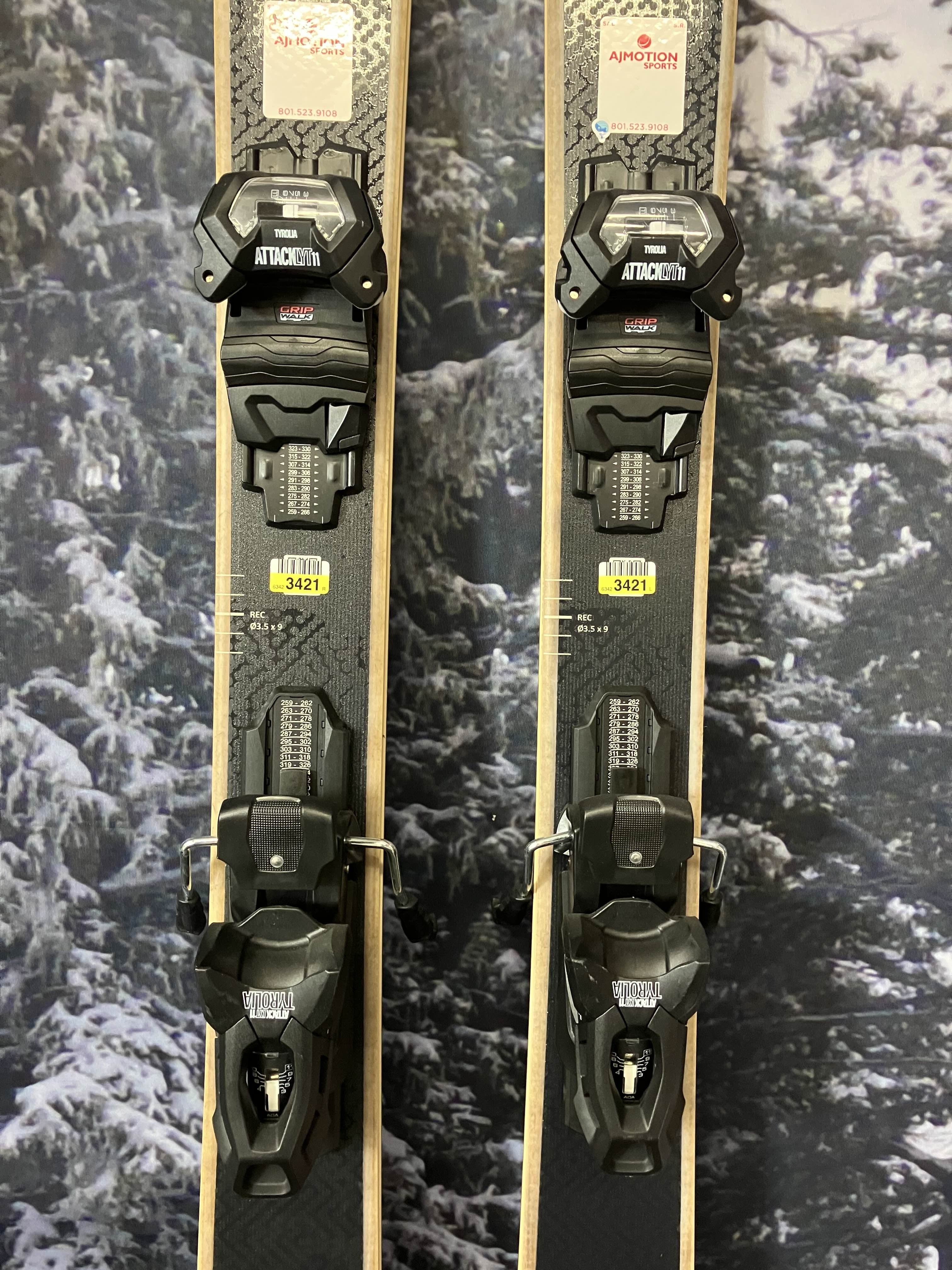Used Head Kore 94 Ti 156cm Skis w/ Tyrolia Attack LYT 13 Bindings