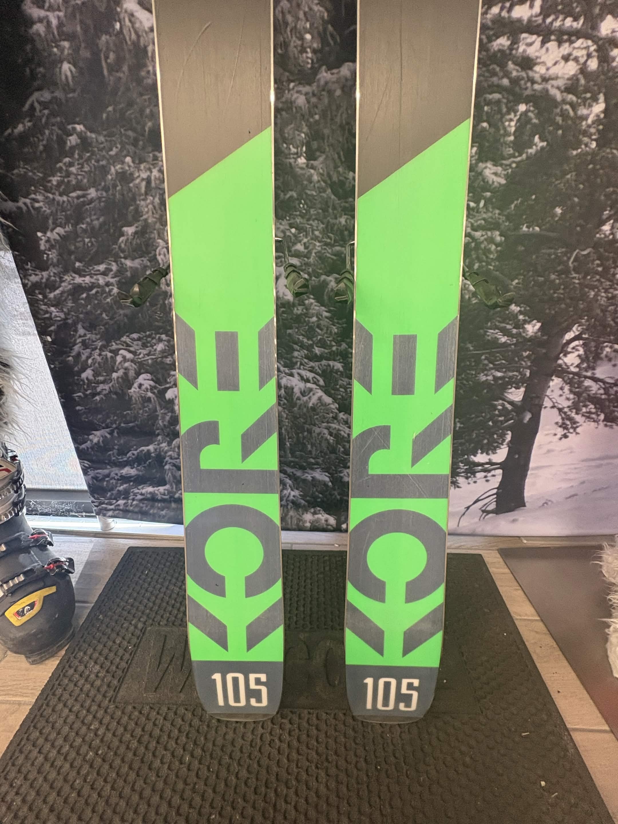 Head Kore 105 171cm Skis w/ TYROLIA Attack 13 Demo Binding - Used