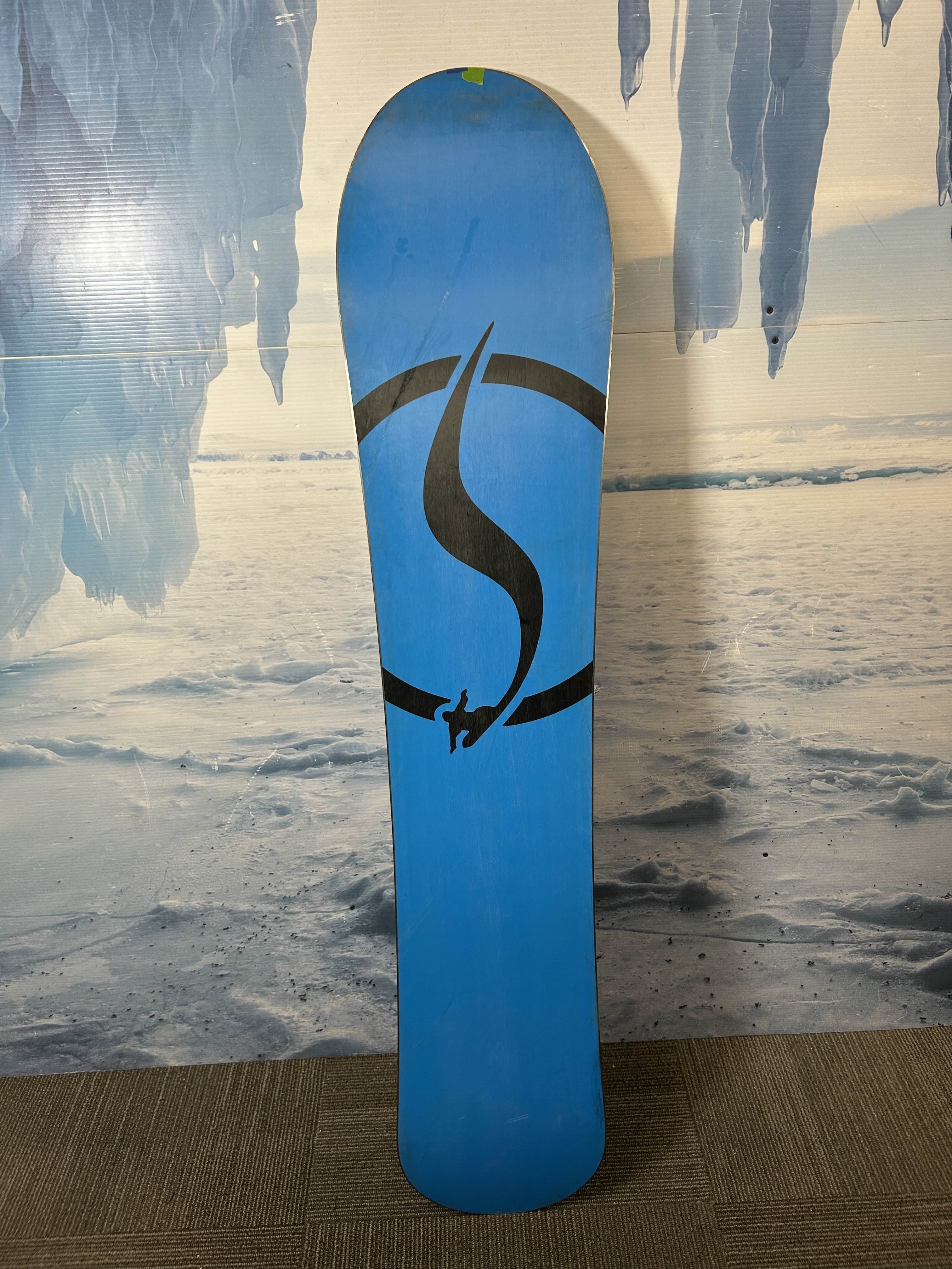 Heavily Used Never Summer Harpoon 156 CM Snowboard