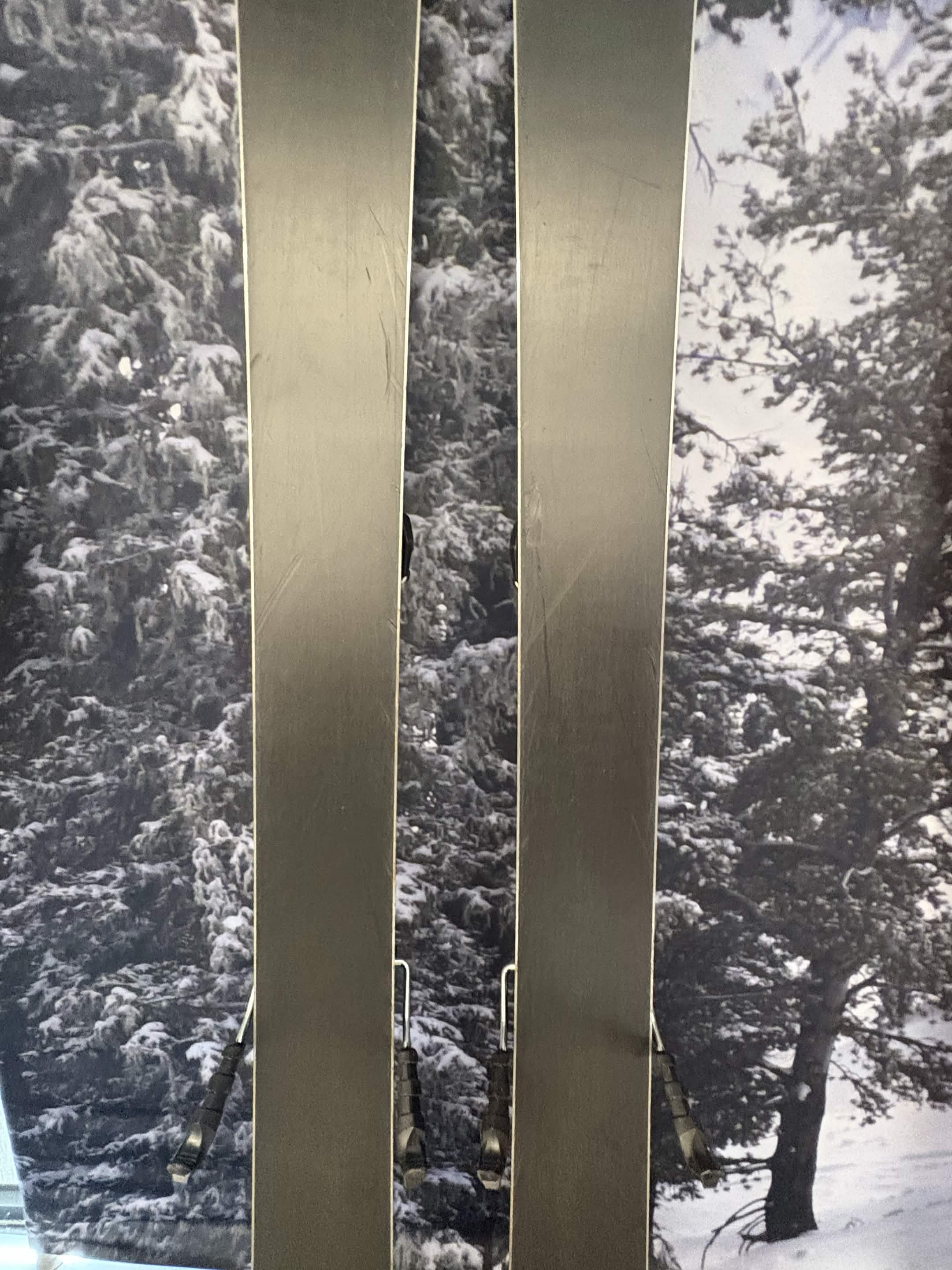 Salomon Stance 90 176cm Skis w/ TYROLIA EL Attack 13 Demo Binding - Used