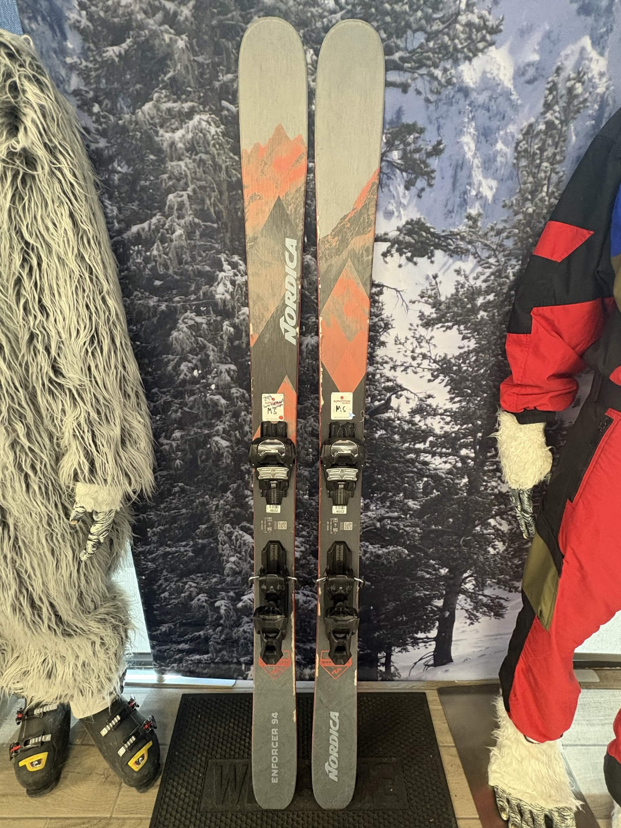 Nordica Enforcer 94 172cm Skis w/ TYROLIA Attack 14 MN Demo Binding - Used (2023)