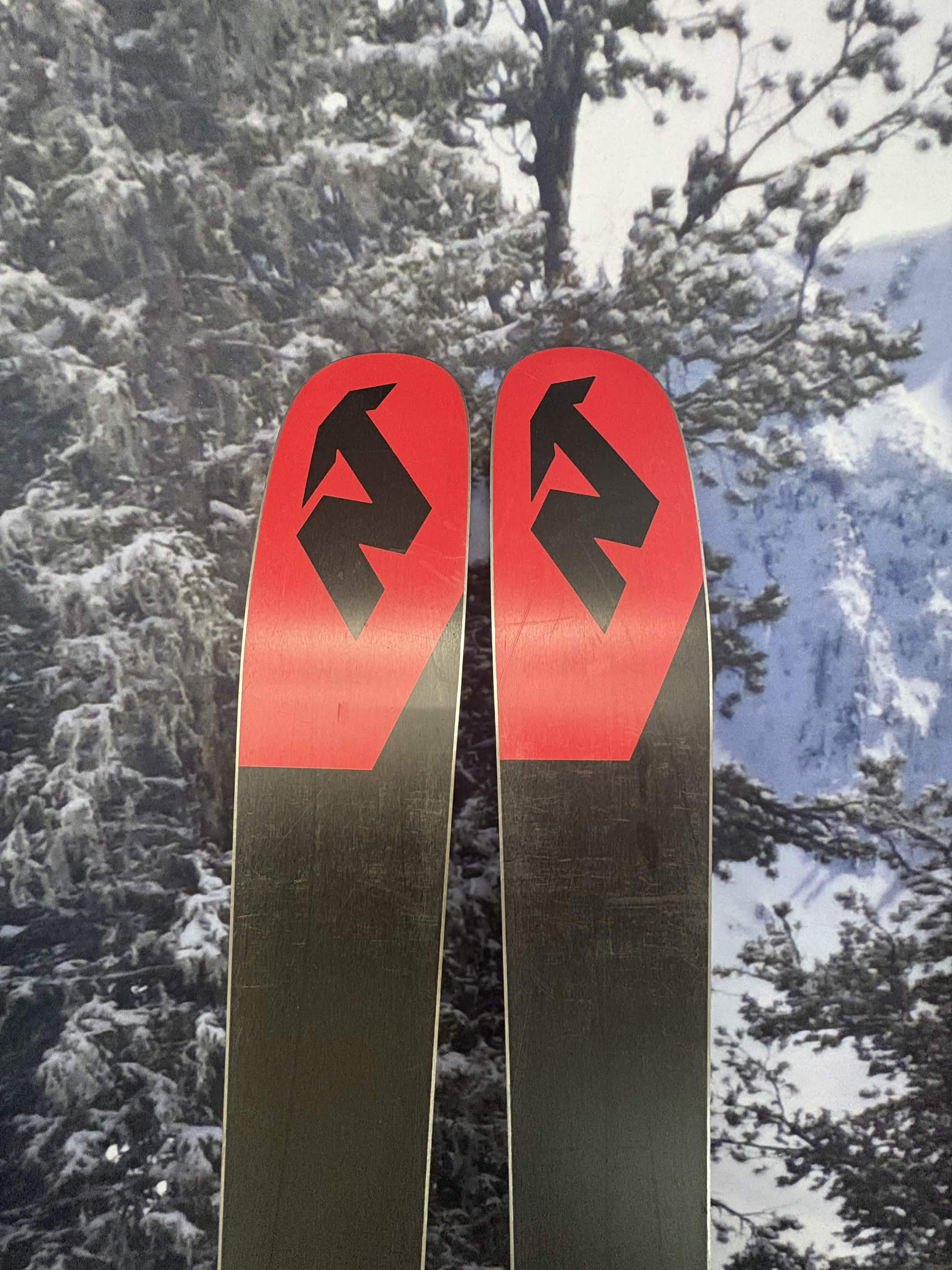 Nordica Enforcer 94 172cm Skis w/ TYROLIA Attack 14 MN Demo Binding - Used (2023)