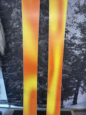Salomon QST 106 173cm Skis w/ ATOMIC NR Strive 11 GW Demo Binding - Used 2024