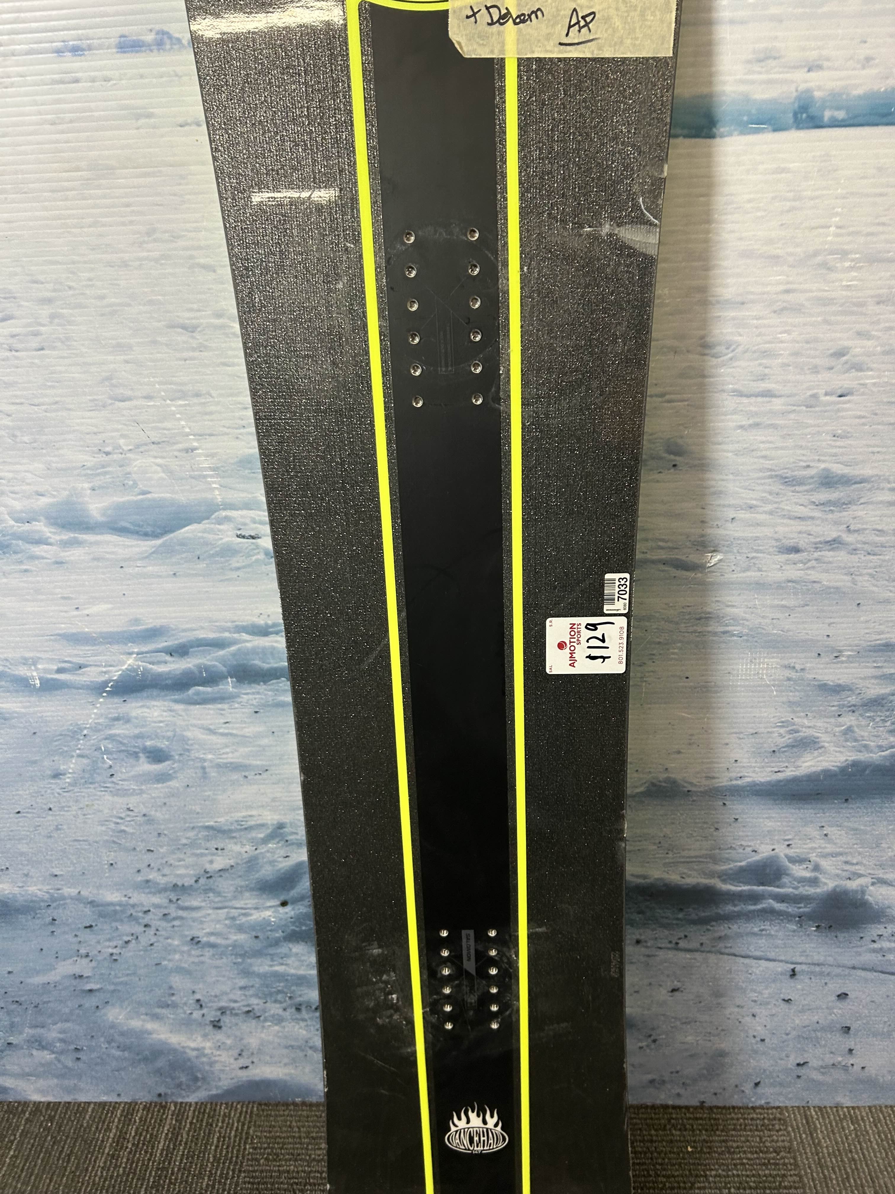 Well Loved 2023 Salomon Dancehaul 147 Men's Snowboard - 147CM