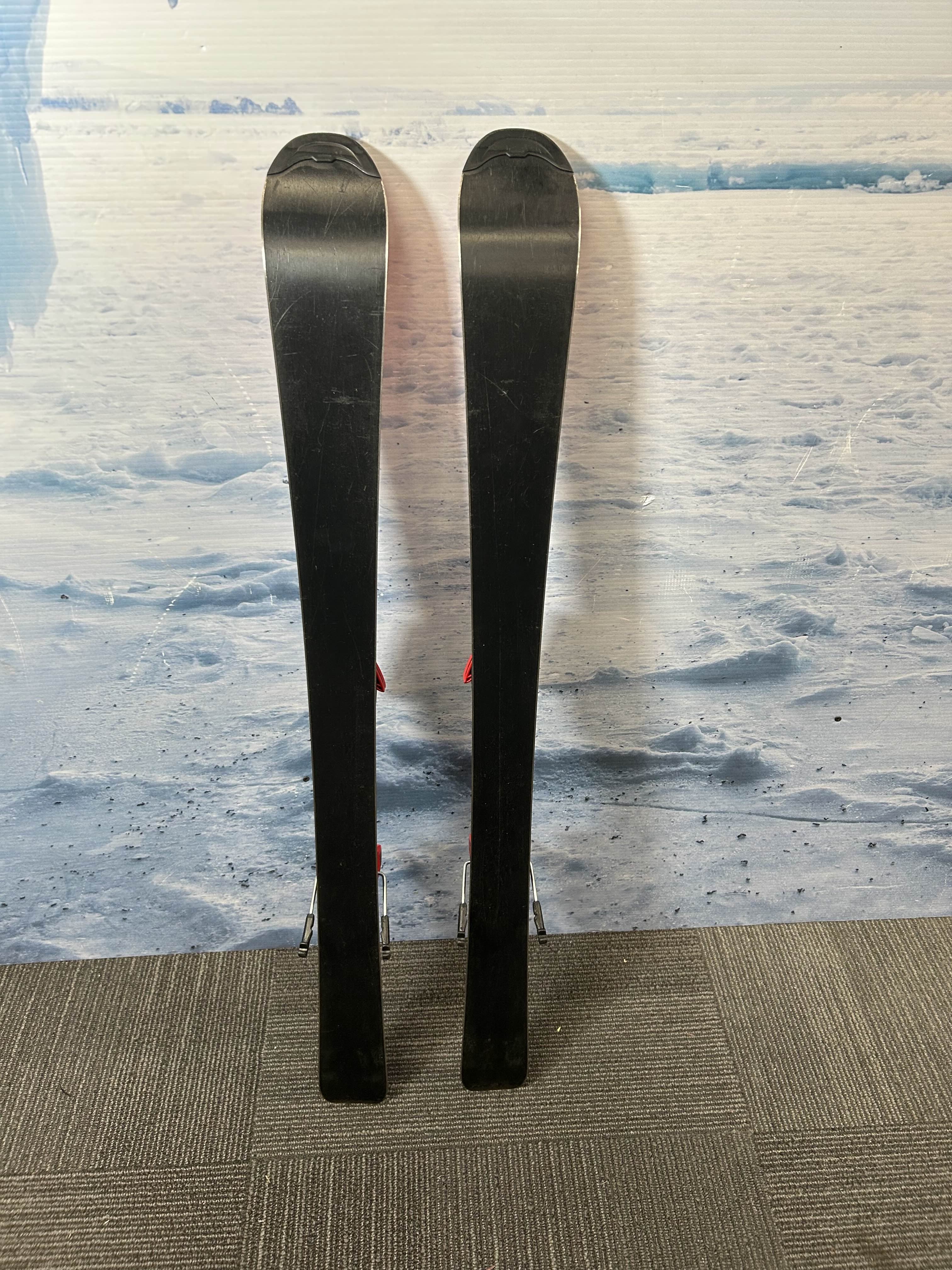 Used Atomic Redster J2 Men's Ski w/ Atomic C-five Gw Demo Bindings - 110CM