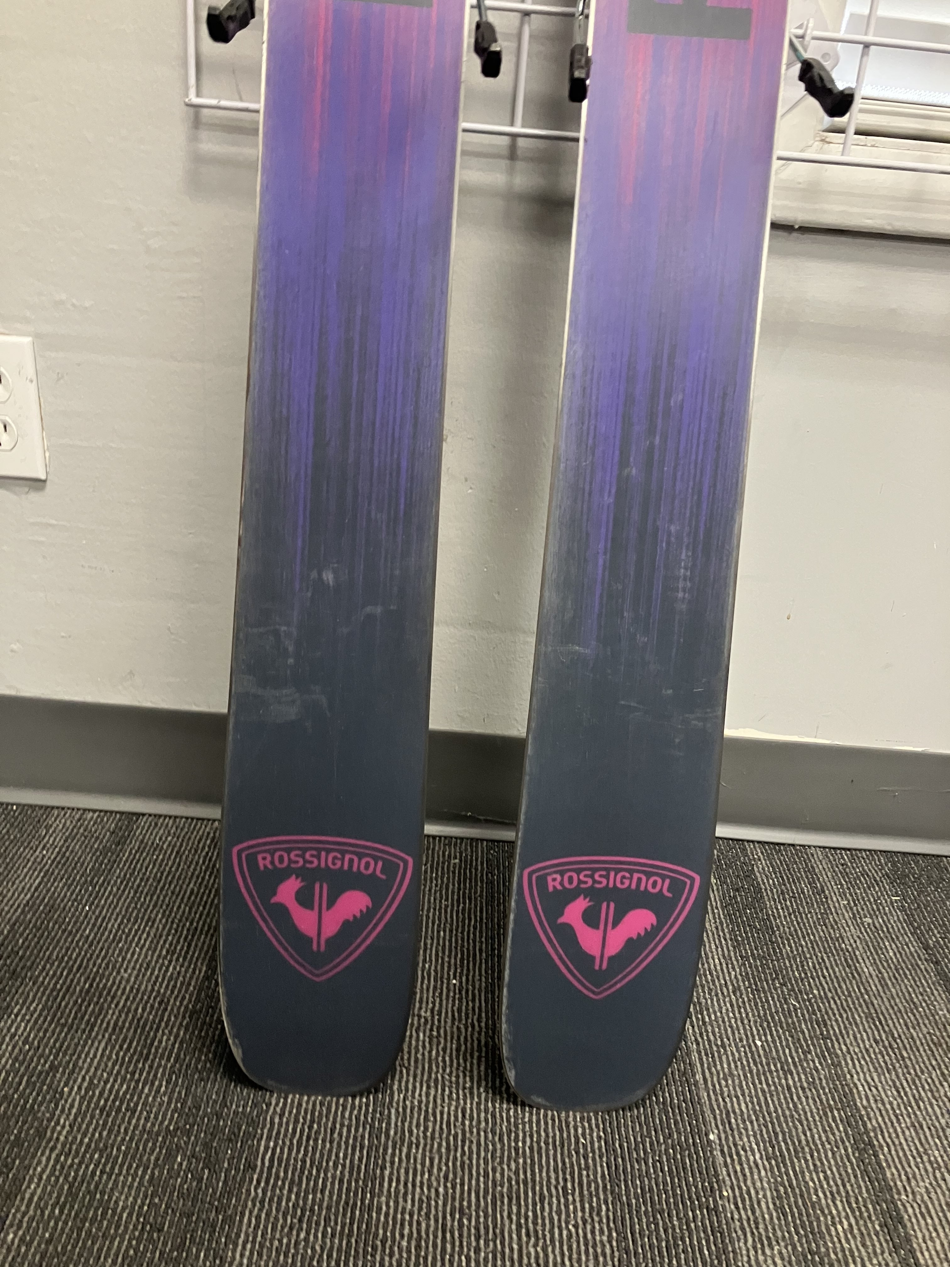 Lightly Used Rossignol Sender Free 100 170cm Skis w/ Atomic Strive 13 Demo Bindings