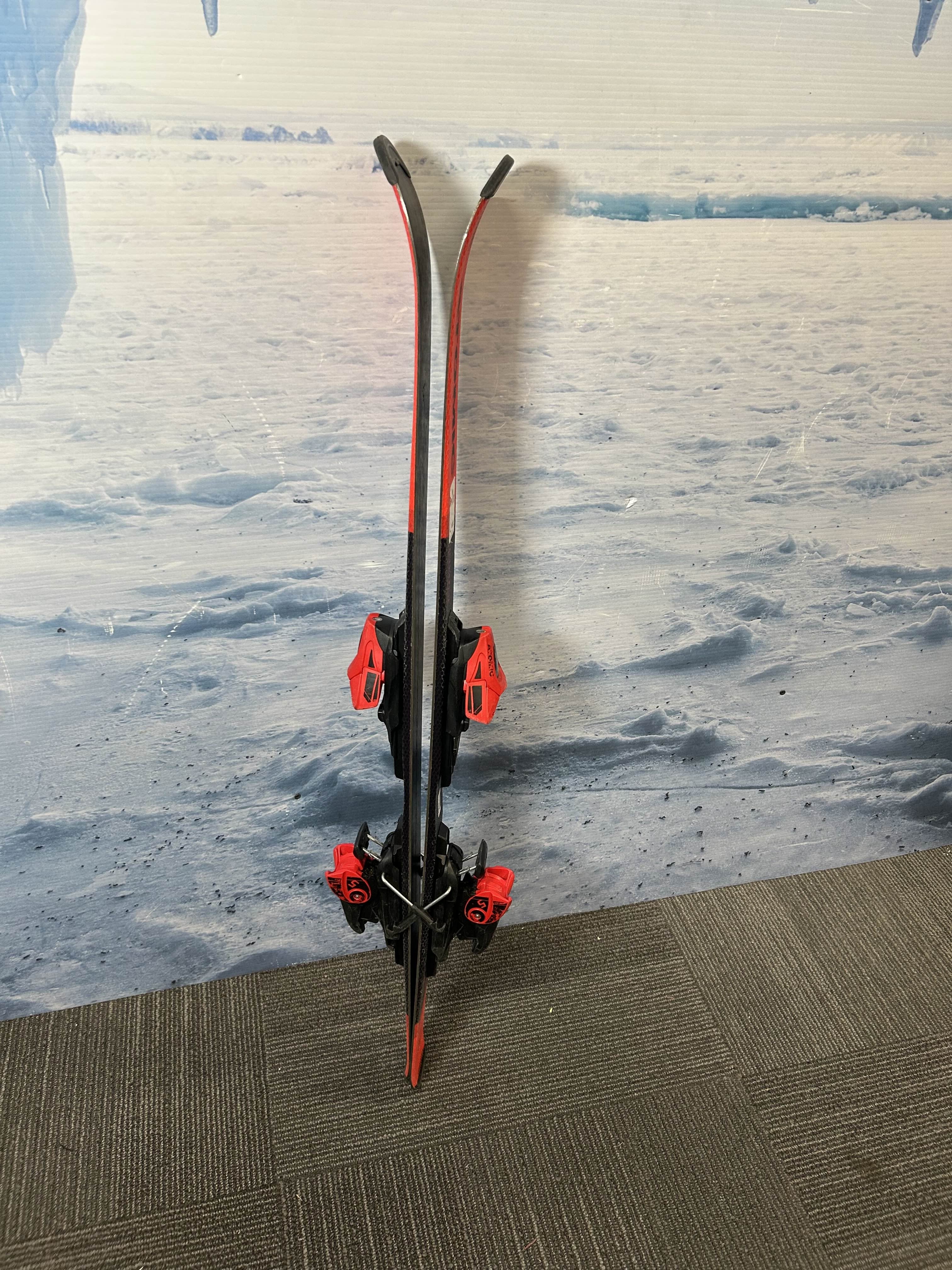 Used Atomic Redster J2 Men's Ski w/ Atomic C-five Gw Demo Bindings - 110CM