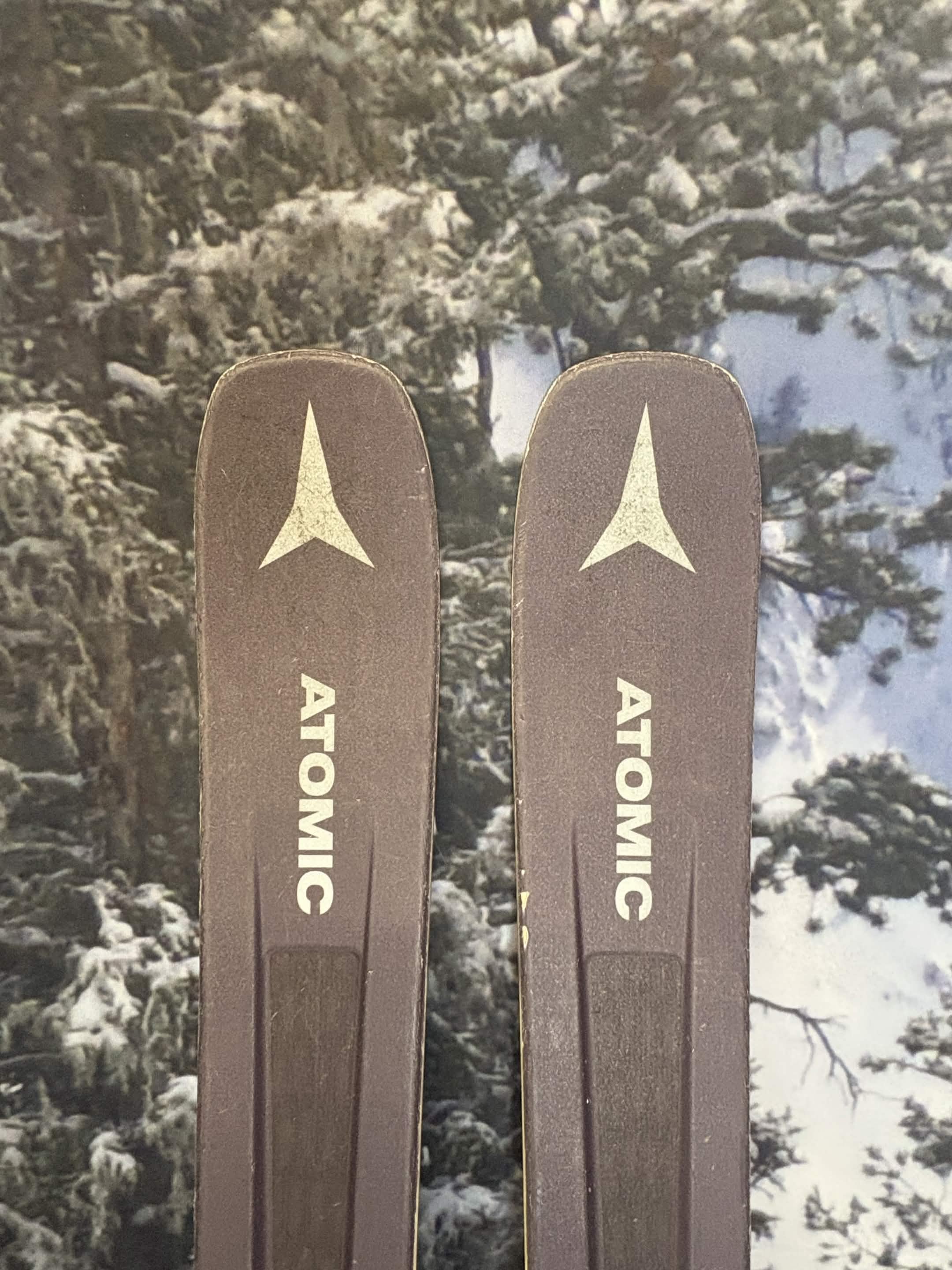 Atomic Vantage 90 Ti 161cm Skis w/ ATOMIC Warden 11 MNC Demo Binding - Used