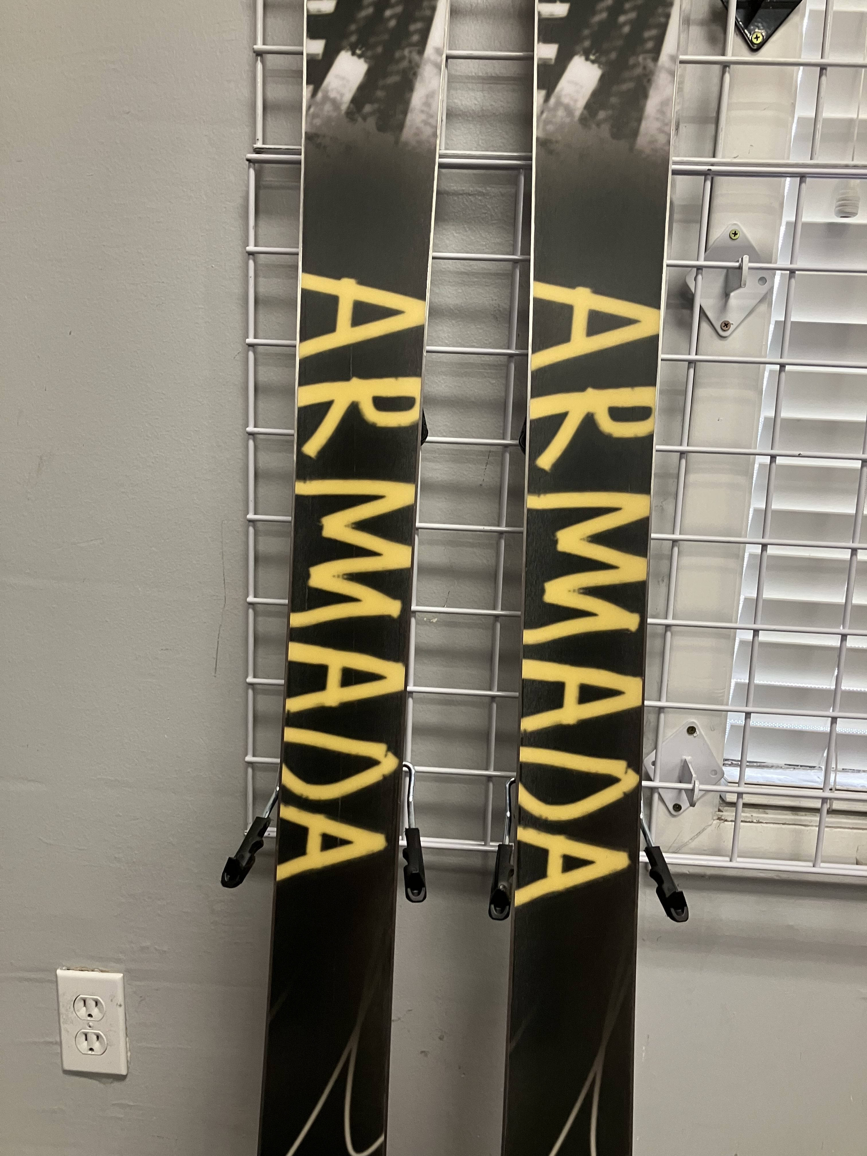 Armada Edollo 91 178cm Skis w/ ATOMIC NR Strive 13 GW Demo Binding Lightly Used 2026