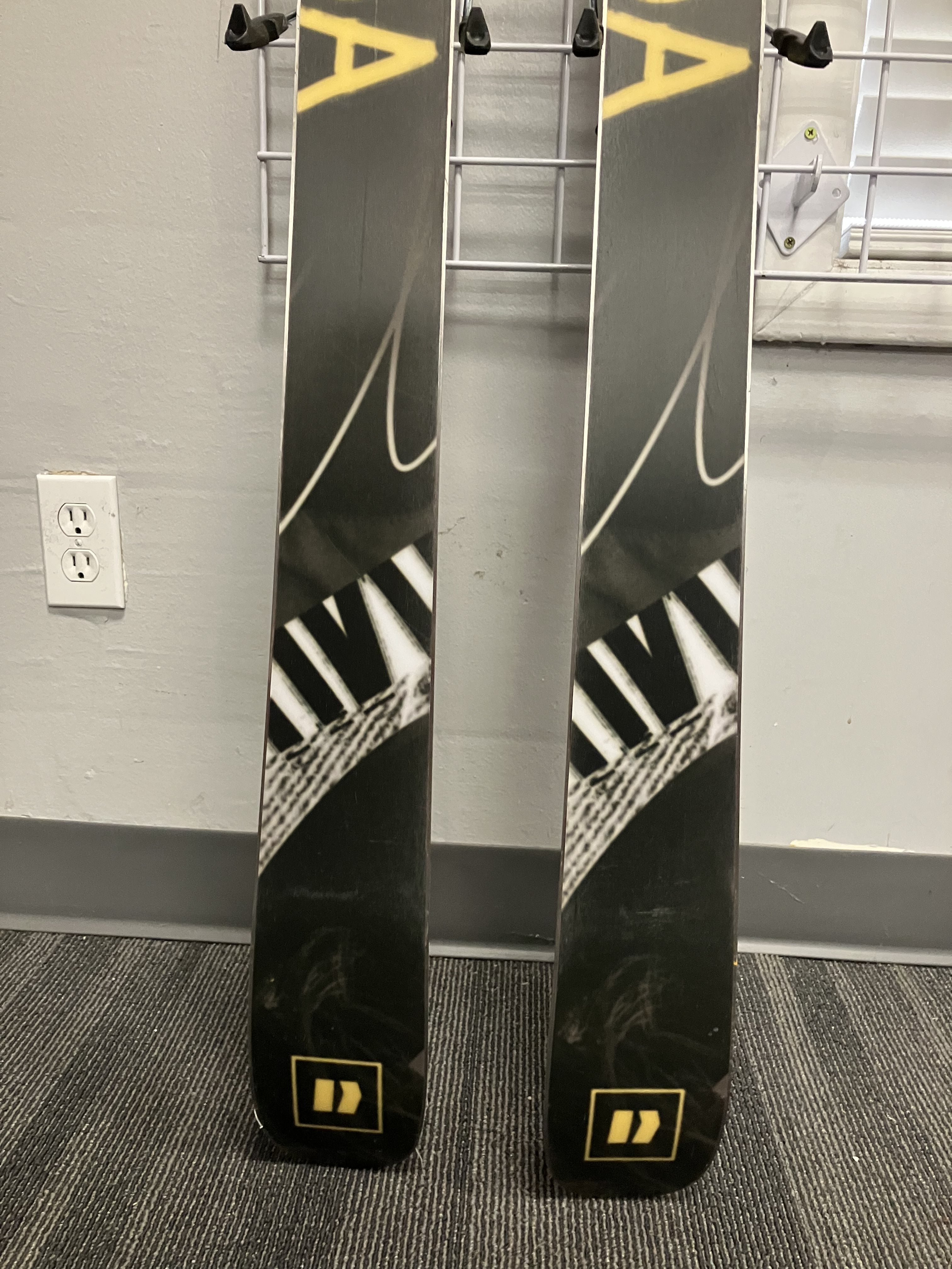 Armada Edollo 91 178cm Skis w/ ATOMIC NR Strive 13 GW Demo Binding Lightly Used 2026