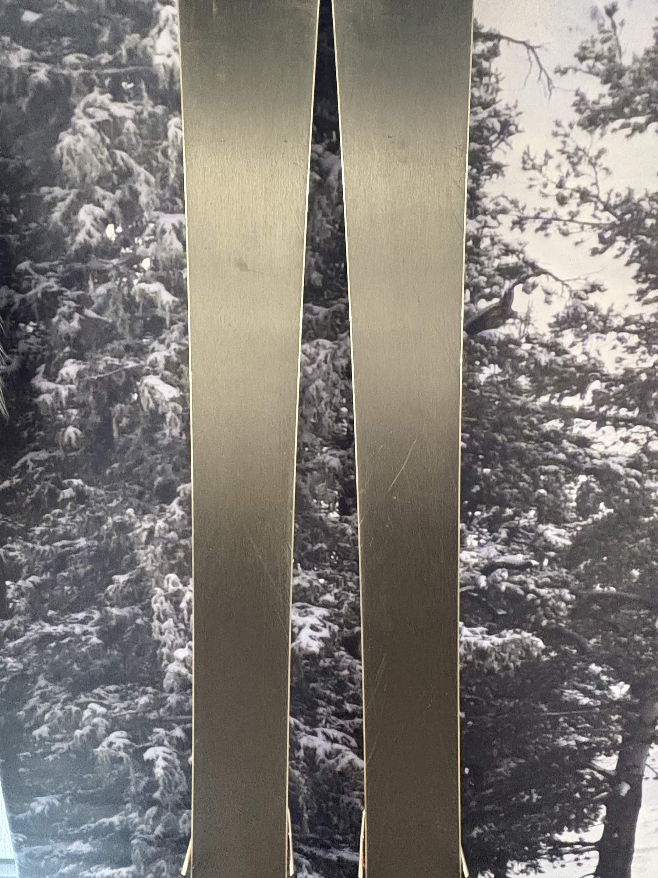 Elan Ripstick 88 R PS 148cm Skis w/ Other ELX 11.0 GW Shift Demo Binding - Used