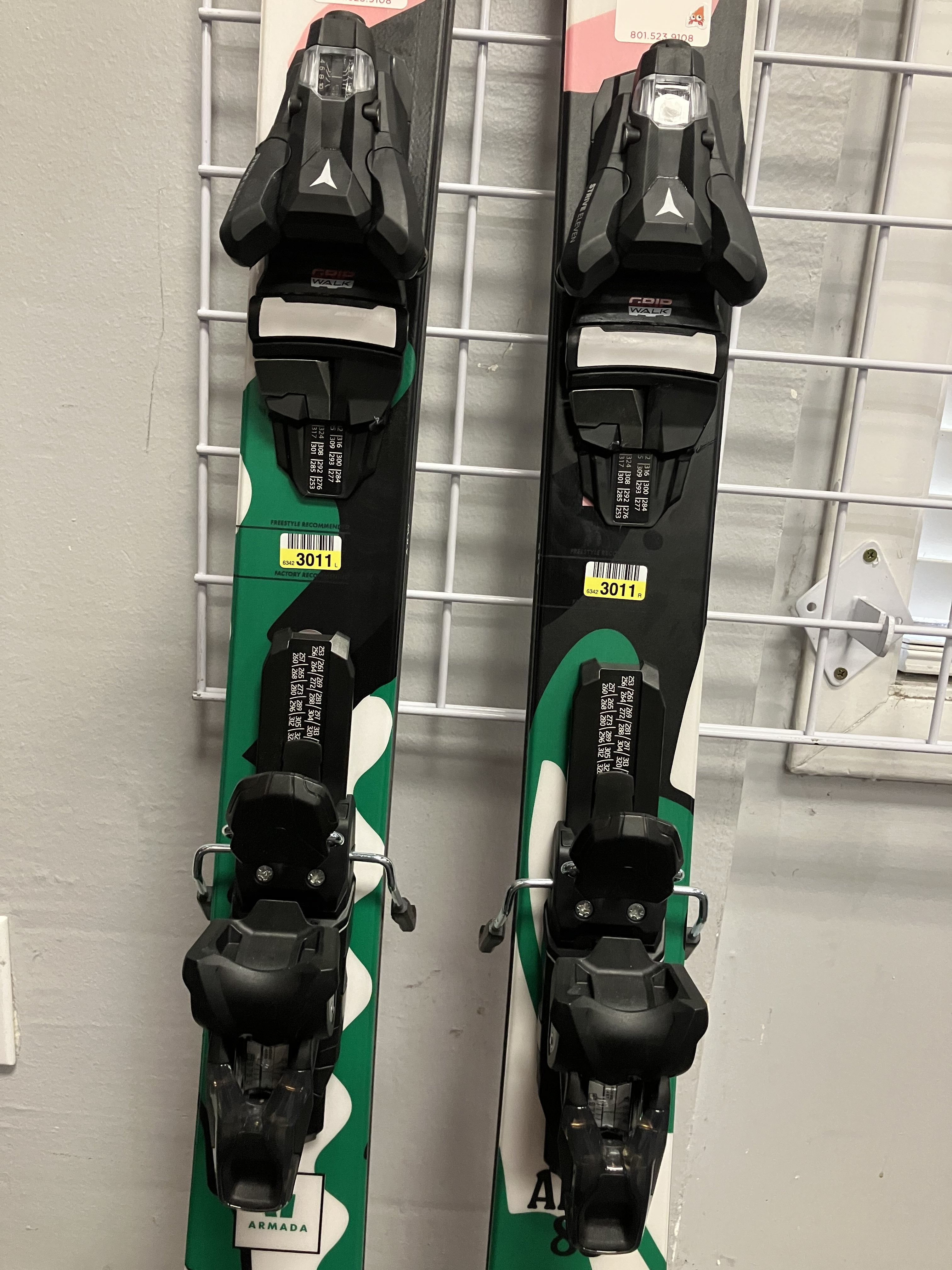 Armada ARW 88 156cm Skis w/ ATOMIC NR Strive 11 GW Demo Binding- Lightly Used 2026