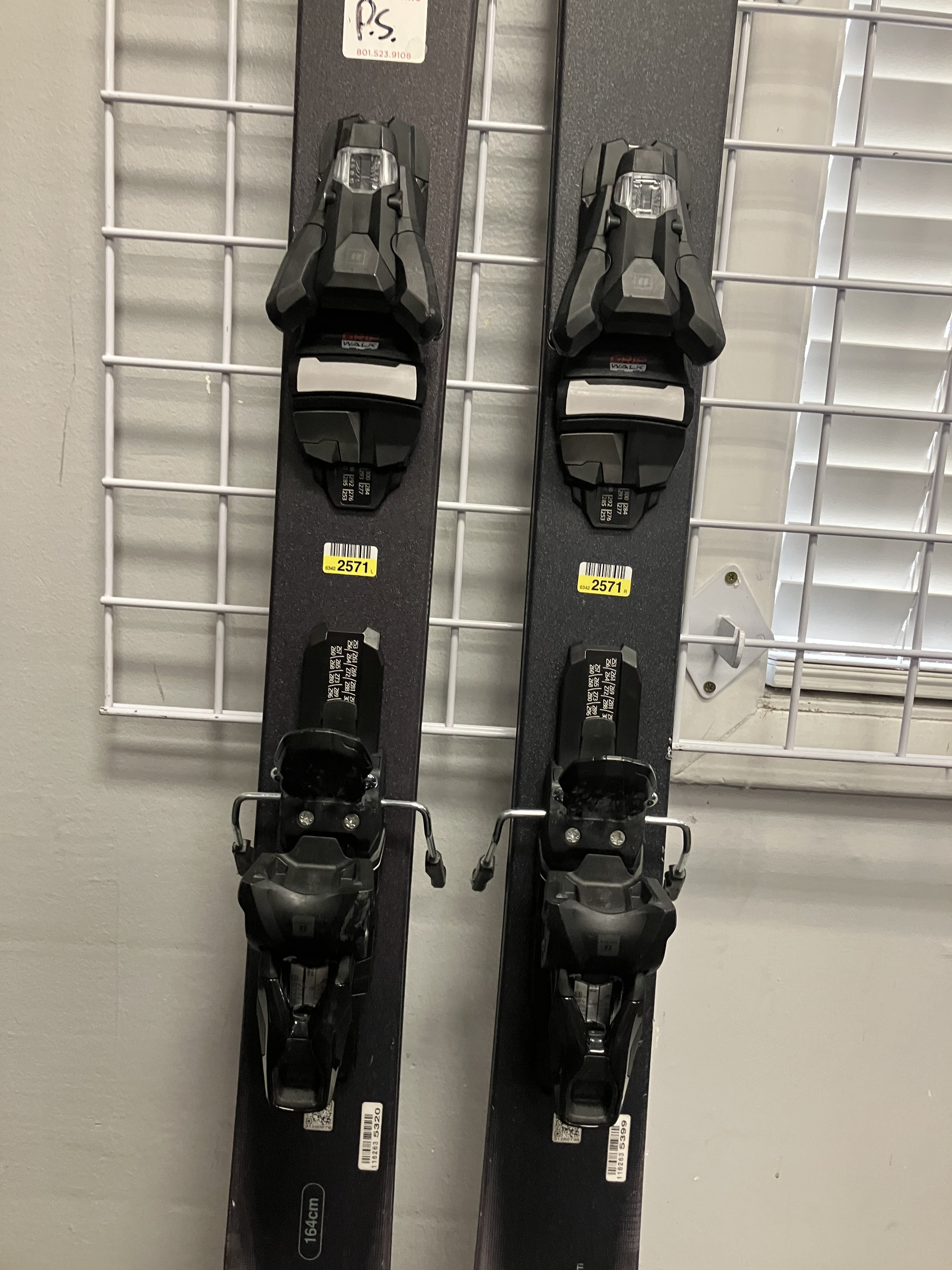 Used Armada Declivity 92 Ti 164cm Skis w/ Armada Strive 11 Demo Bindings