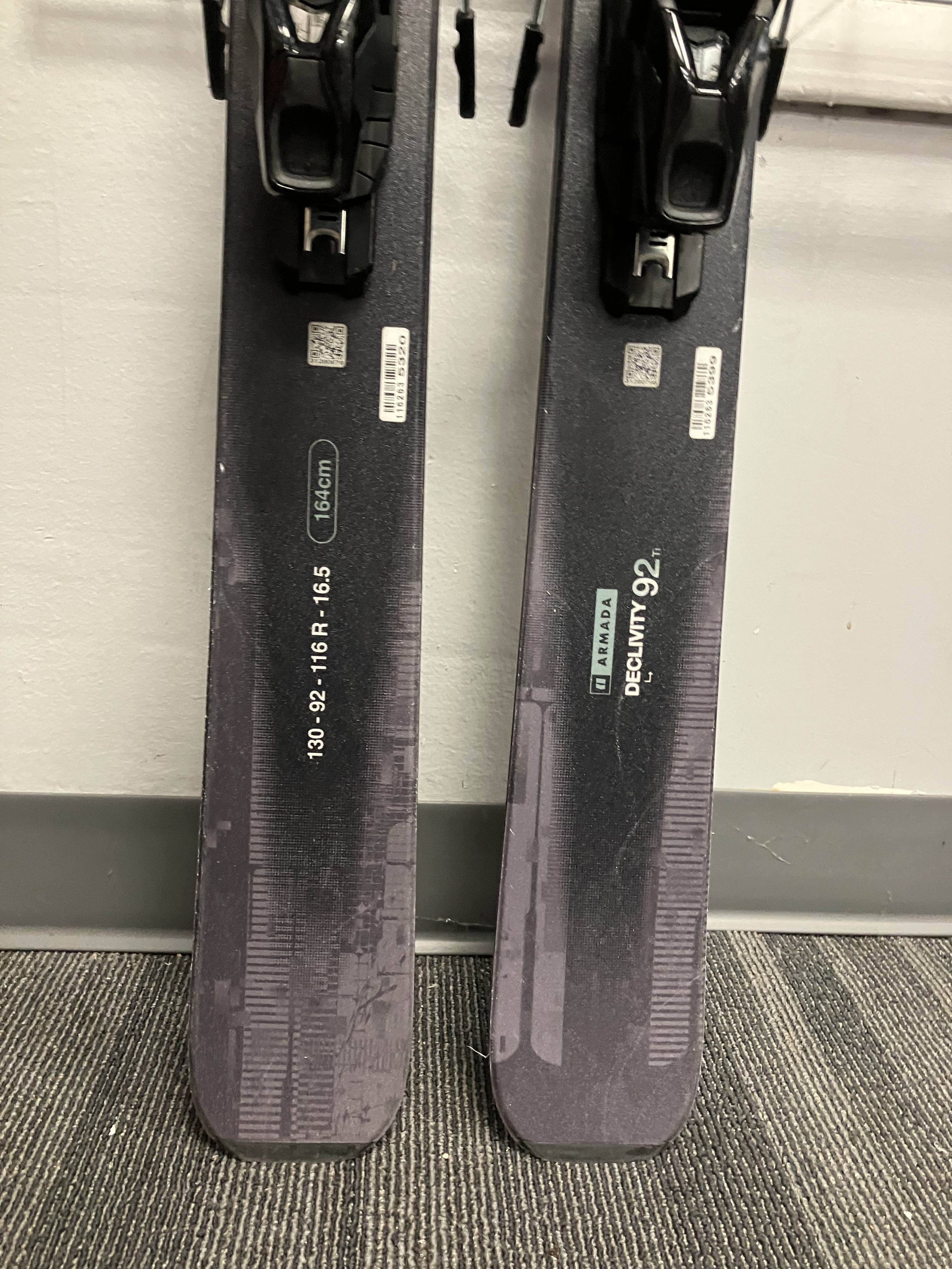 Used Armada Declivity 92 Ti 164cm Skis w/ Armada Strive 11 Demo Bindings