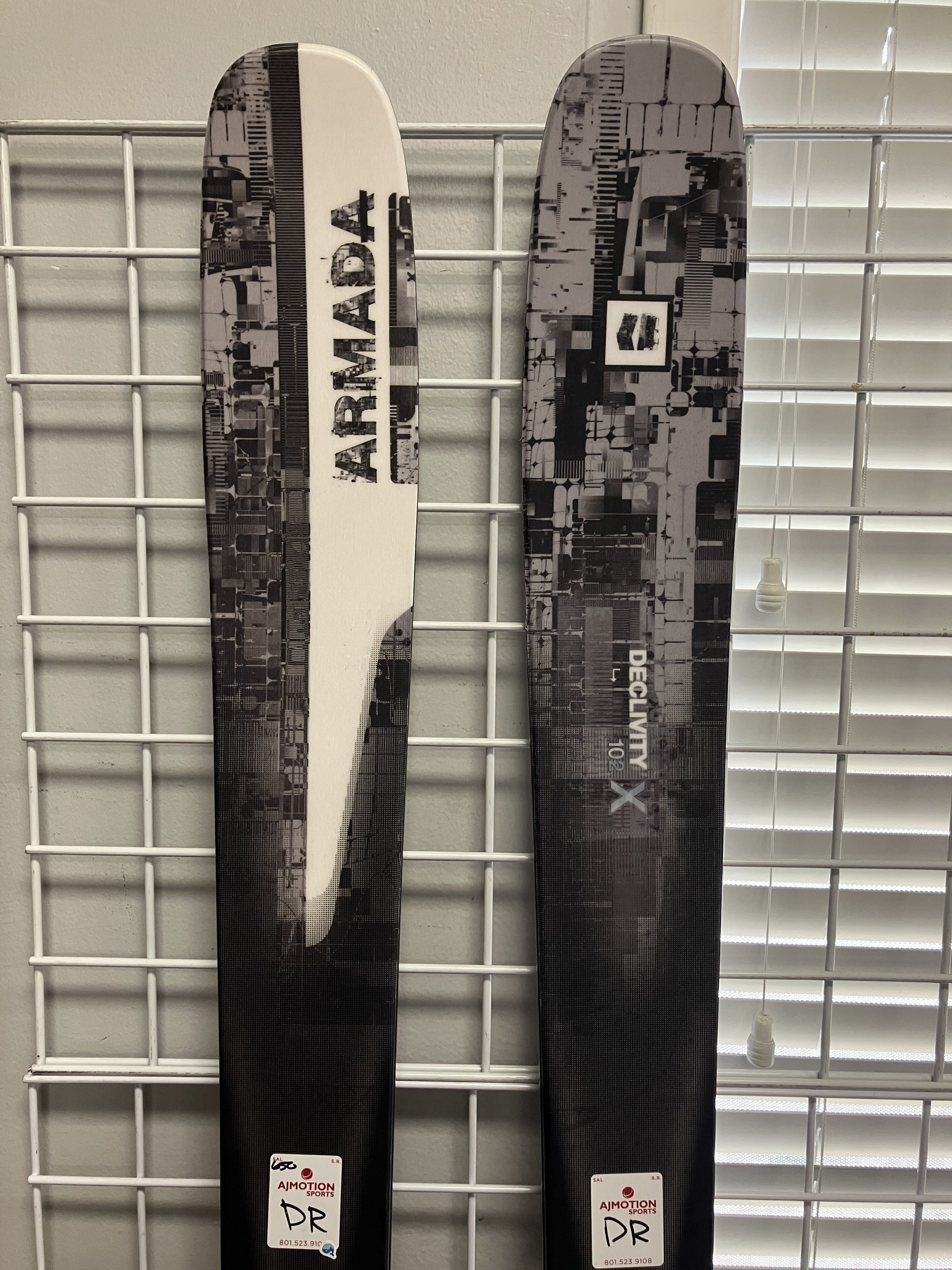 Armada Declivity X 102 188cm w/Atomic Strive 11 GW Bindings-Lightly Used 2026