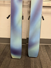 Salomon QST 100 148cm Skis w/ SALOMON NR M10 GW Demo Binding
