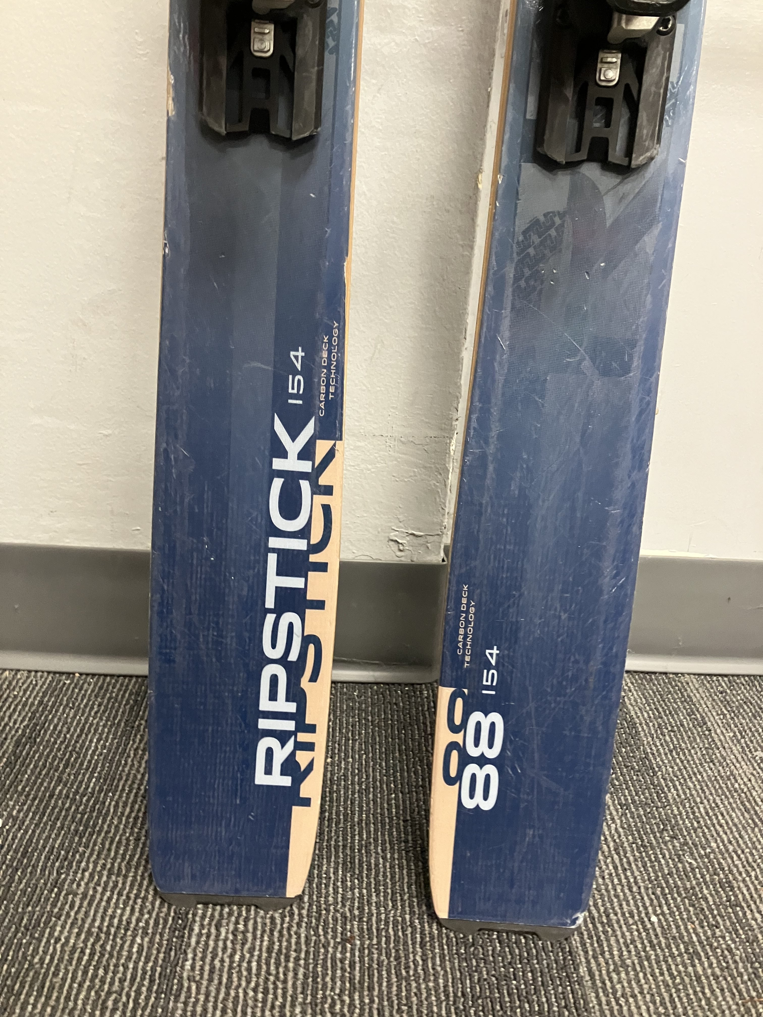Lightly Used Elan Ripstick 88W 154cm Skis w/ Tyrollia Attack LYT 11