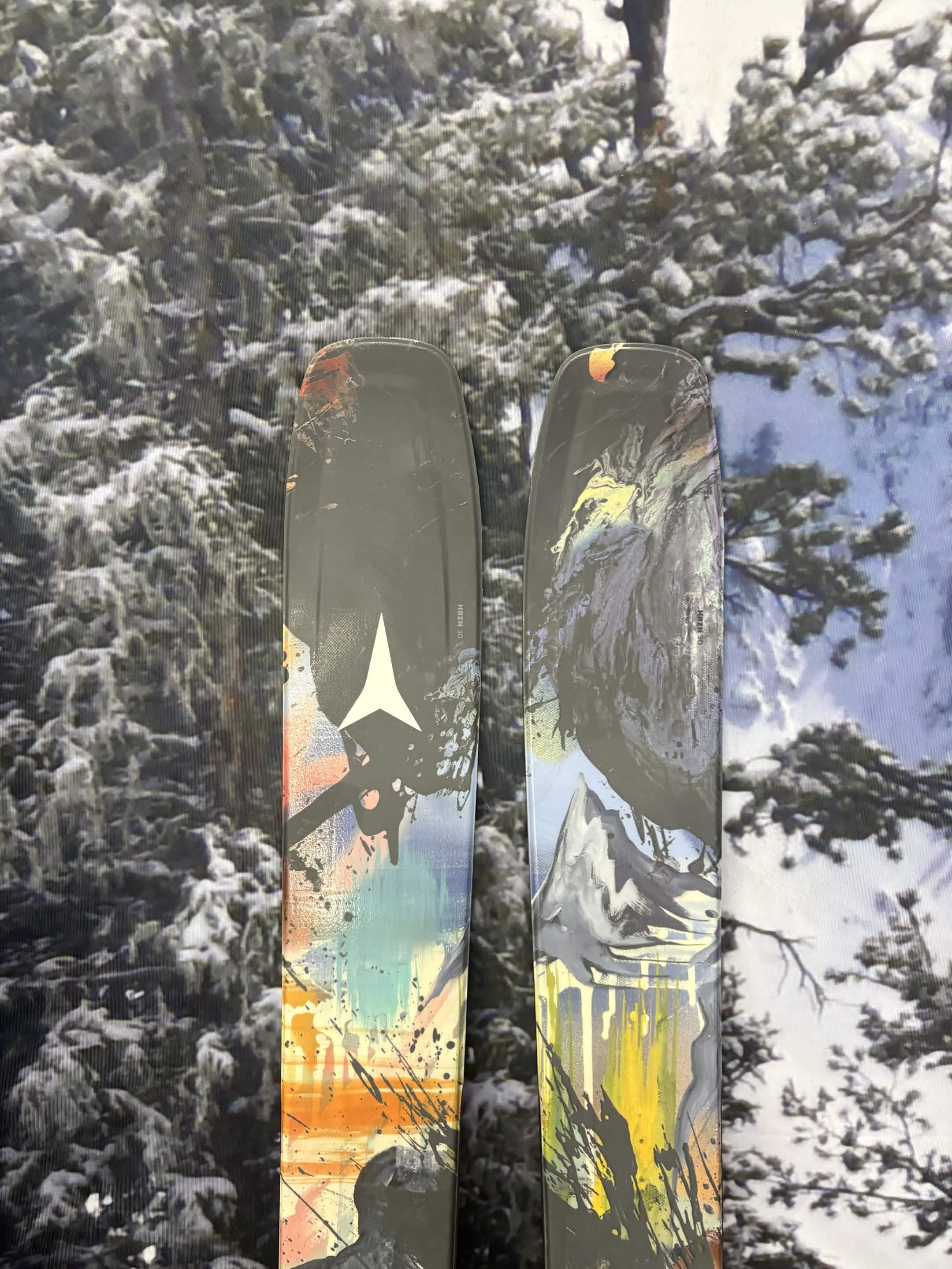 Atomic Bent Chetler 100 165cm Skis w/ ATOMIC NR Strive 11 GW ATO Demo Binding - New 2027