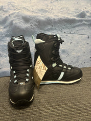 New Roxy Lace up 25.5 Snowboard Boots