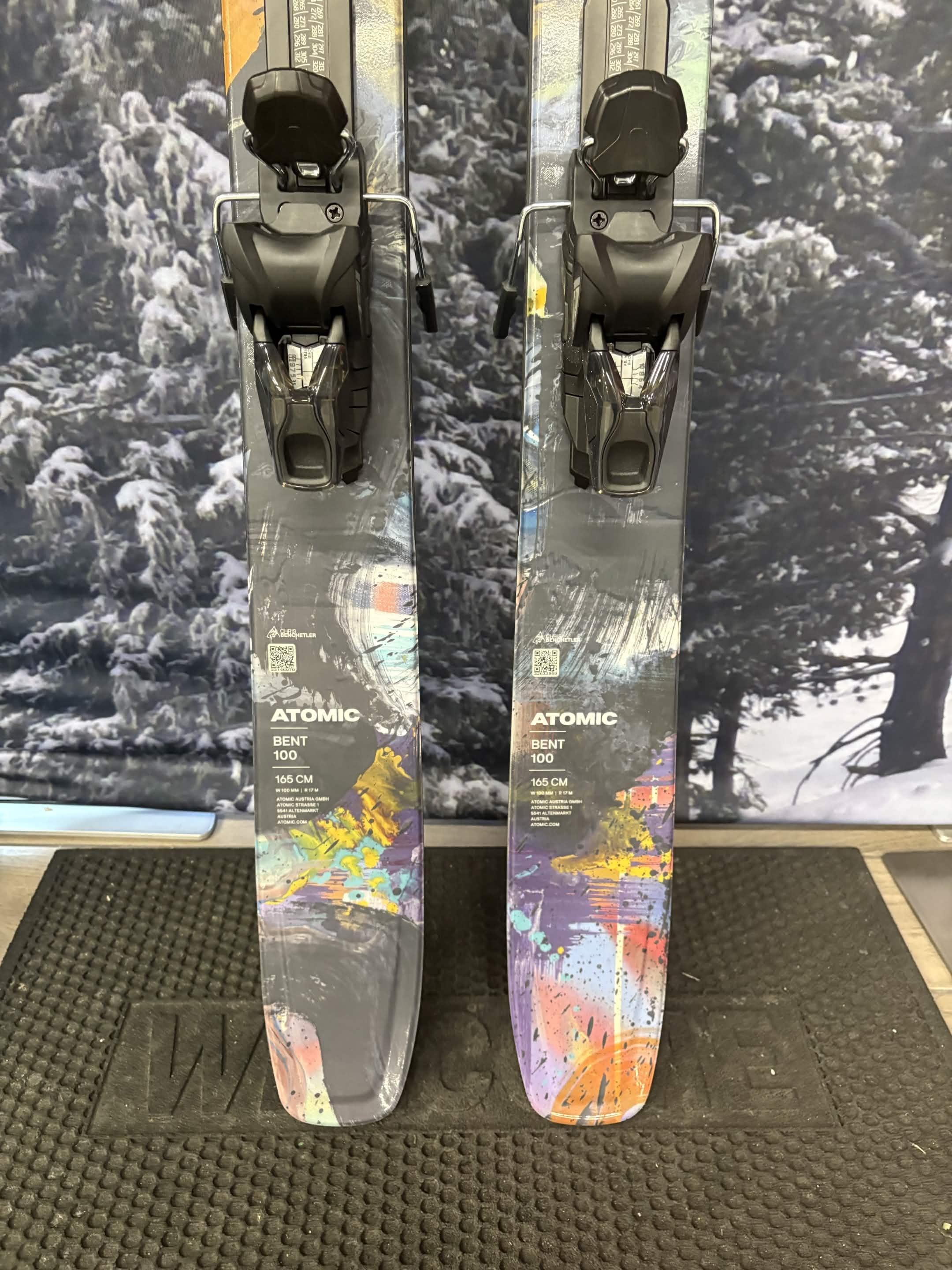 Atomic Bent Chetler 100 165cm Skis w/ ATOMIC NR Strive 11 GW ATO Demo Binding - New 2027