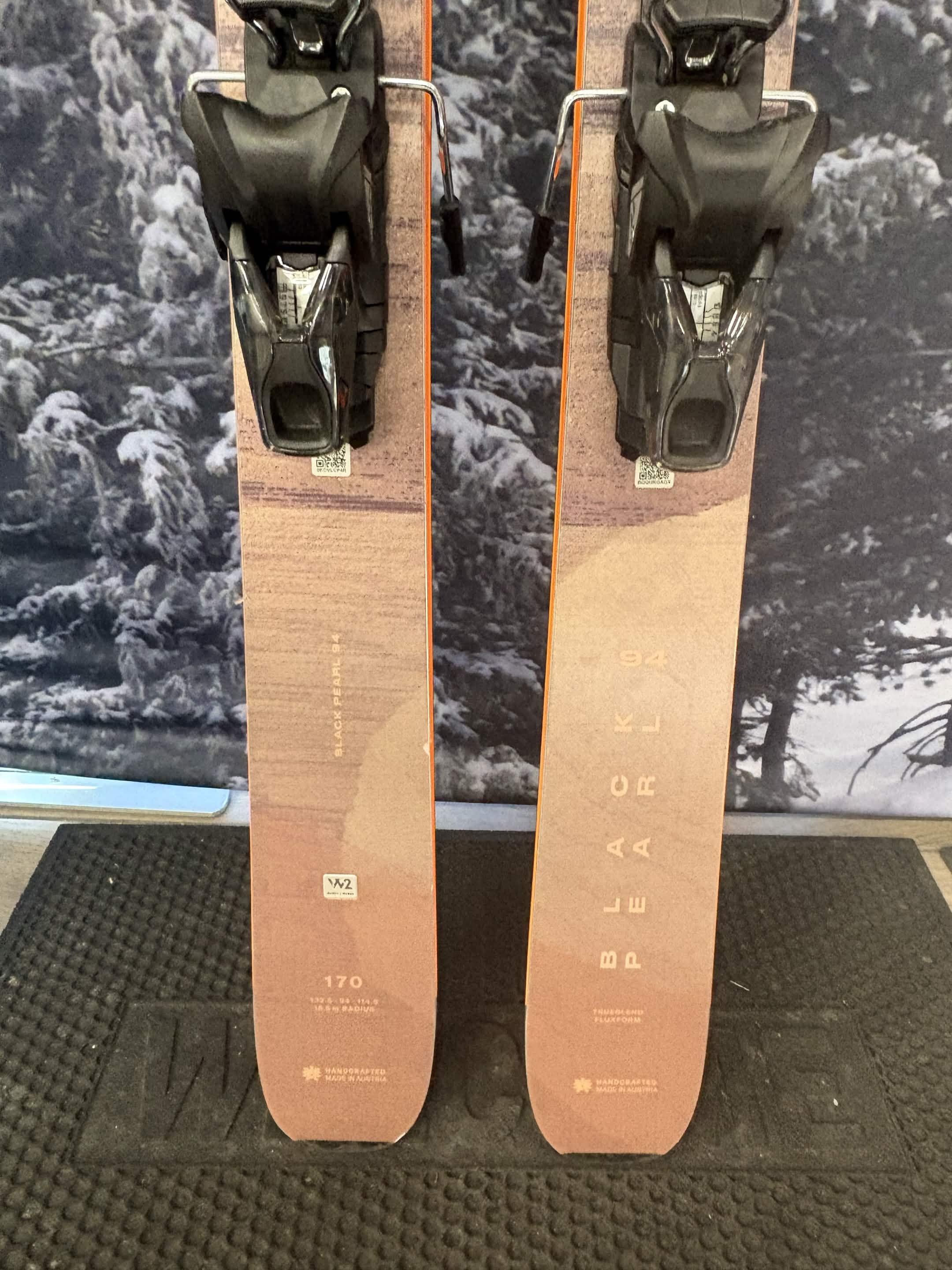 Blizzard Black Pearl 94 170cm Skis w/ ATOMIC NR Strive 11 GW Demo Binding - Lightly Used 2026