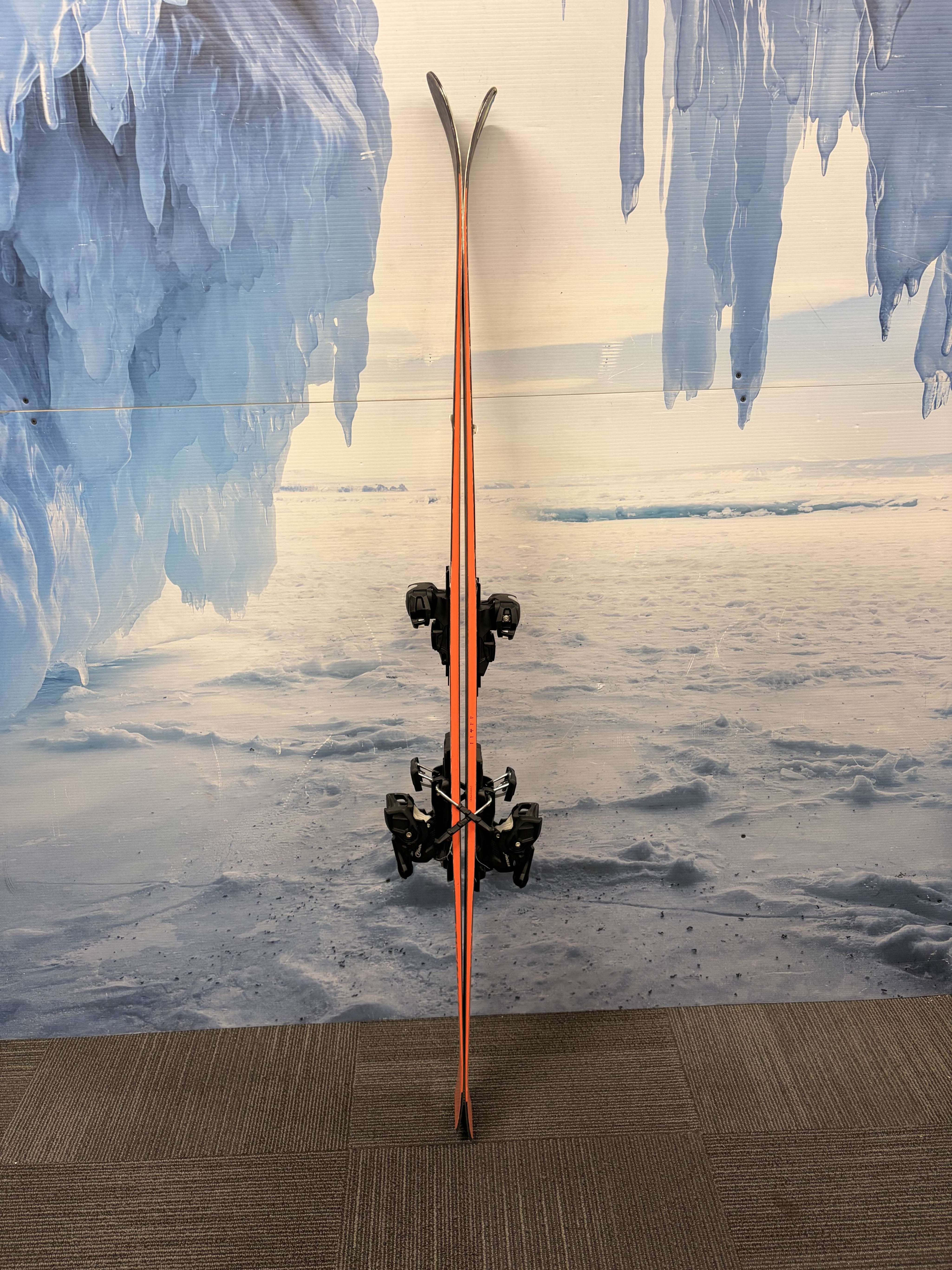 Used 2023 Elan Wingman 82 Ti 166cm W/ Elan Attack 14 Adjustable bindings