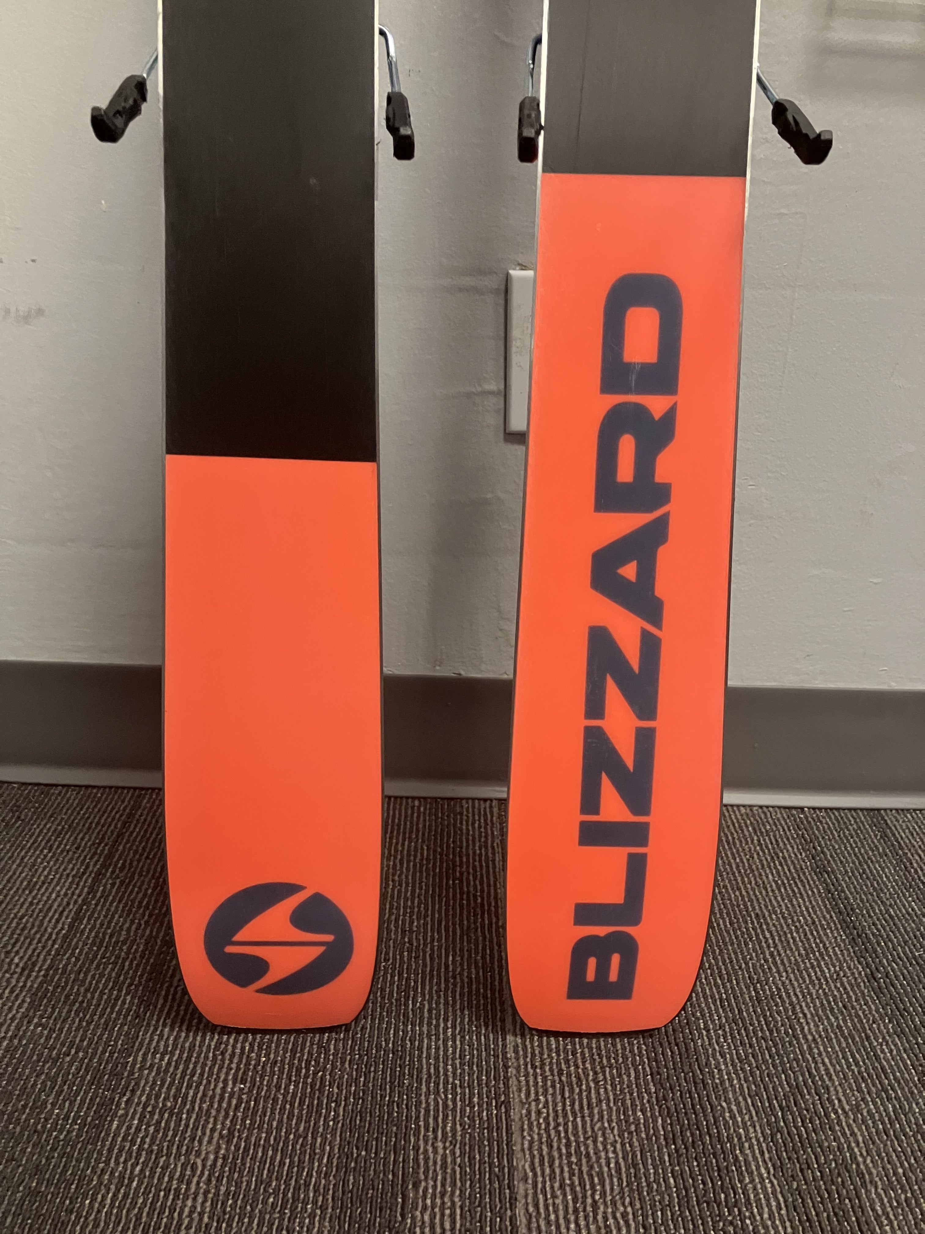 Blizzard Sheeva 9 156cm Skis w/ Atomic Strive 11 Demo Bindings Lightly Used 2026
