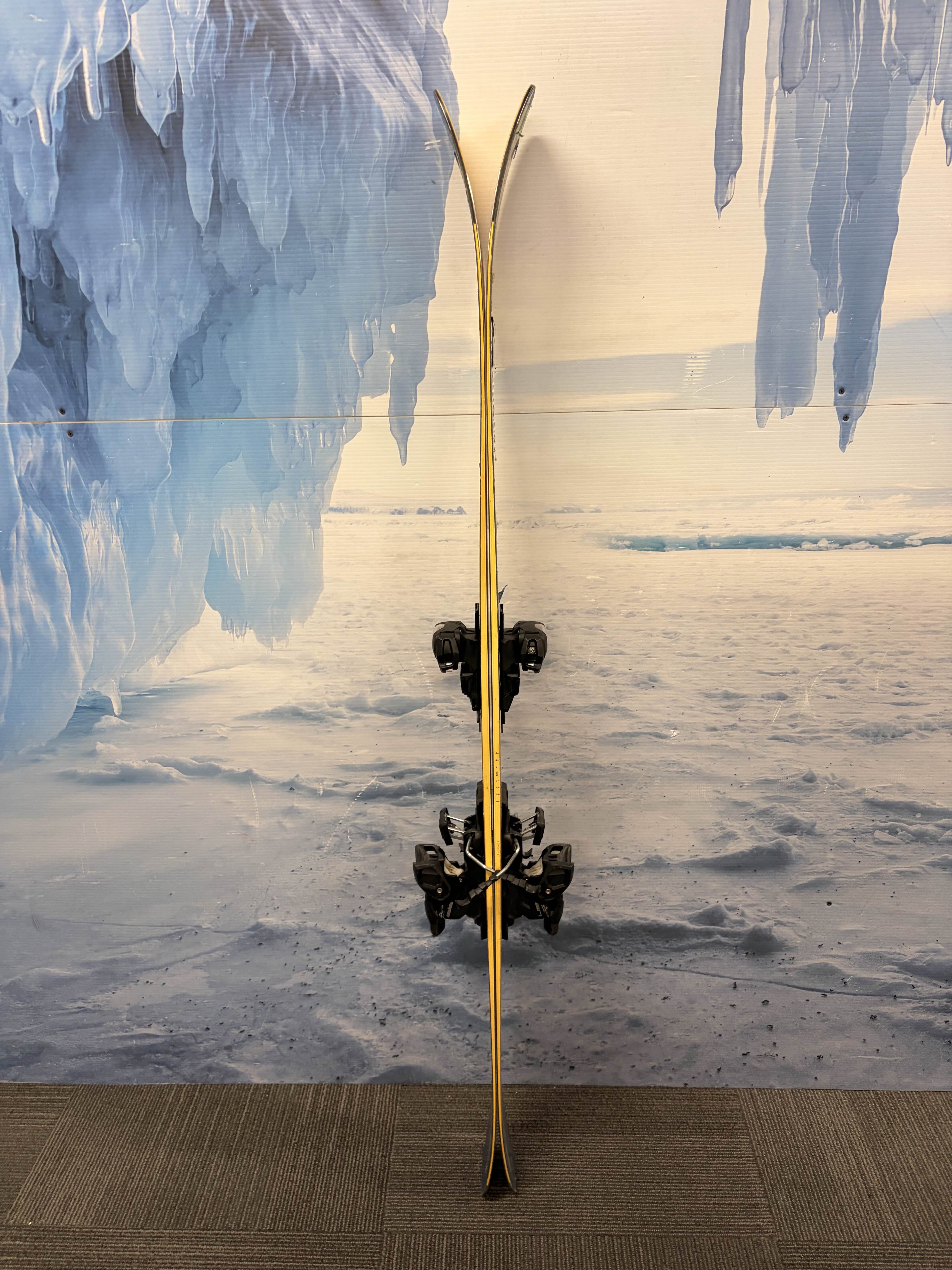 Used Elan Ripstick 106 Ski 164cm w/ Elan Attack 13 Rental Binding