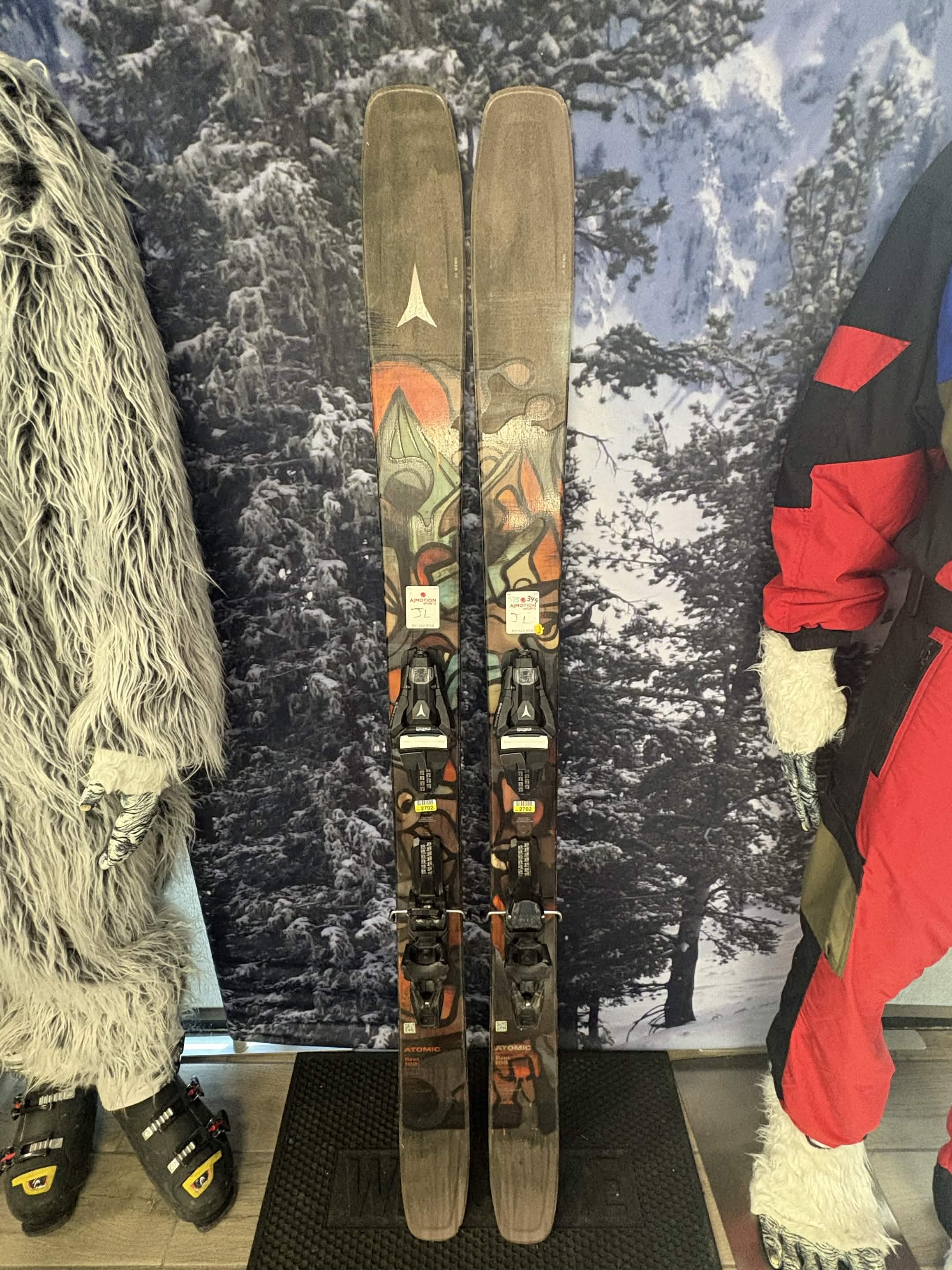 Atomic Bent Chetler 100 165cm Skis w/ ATOMIC NR Strive 11 GW ATO Demo Binding - Lightly Used 2026