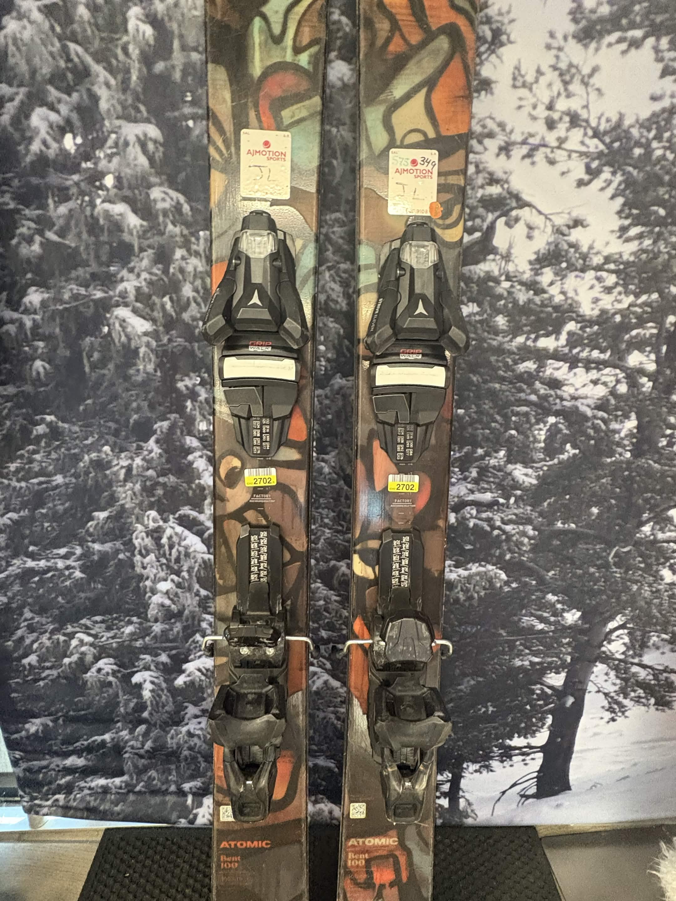 Atomic Bent Chetler 100 165cm Skis w/ ATOMIC NR Strive 11 GW ATO Demo Binding - Lightly Used 2026