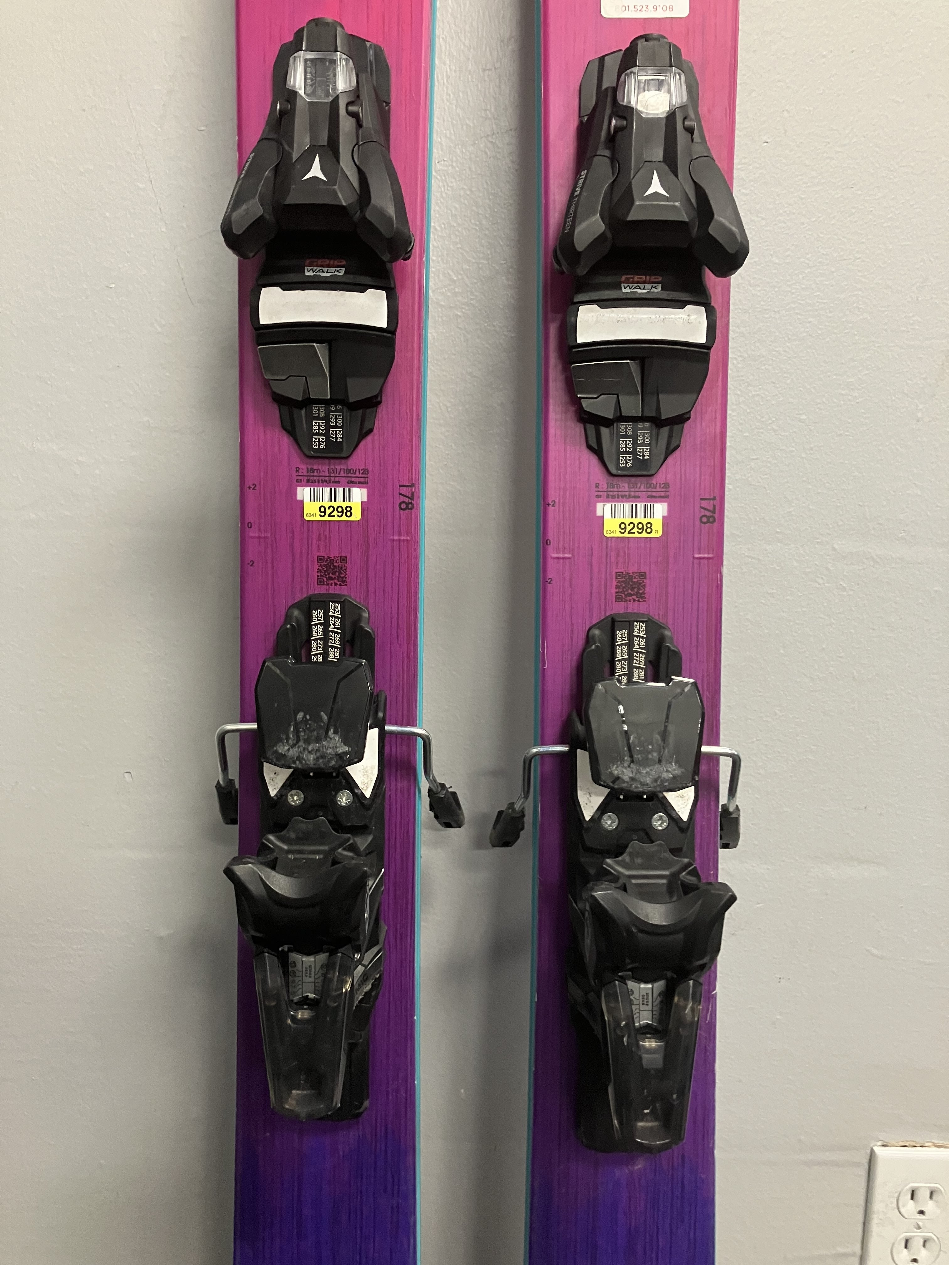 Rossignol Sender Free 100 178cm Skis w/ Atomic Strive 13 Bindings- Lightly Used 2026