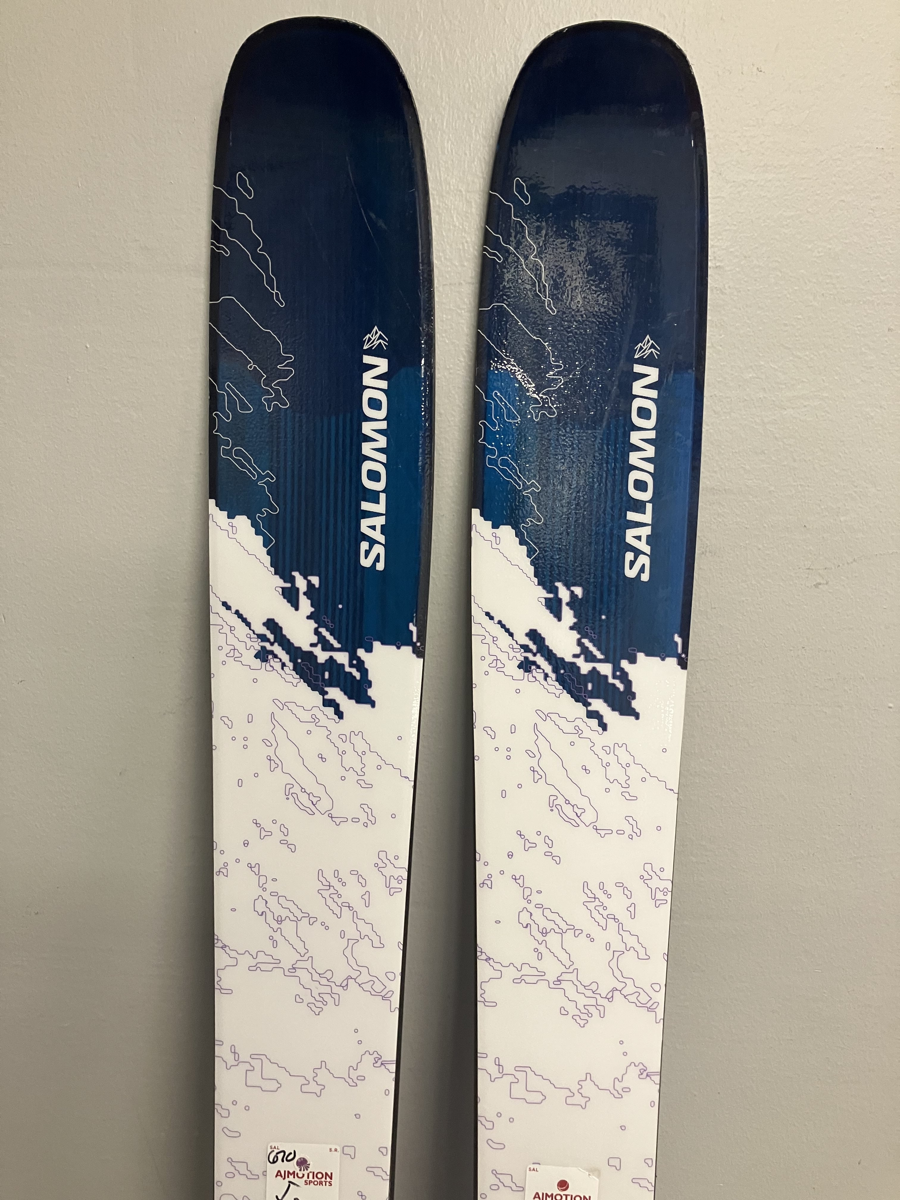 Salomon QST Echo Skis - 181cm w/ Atomic Strive 11 Demo Bindings- Lightly Used 2026