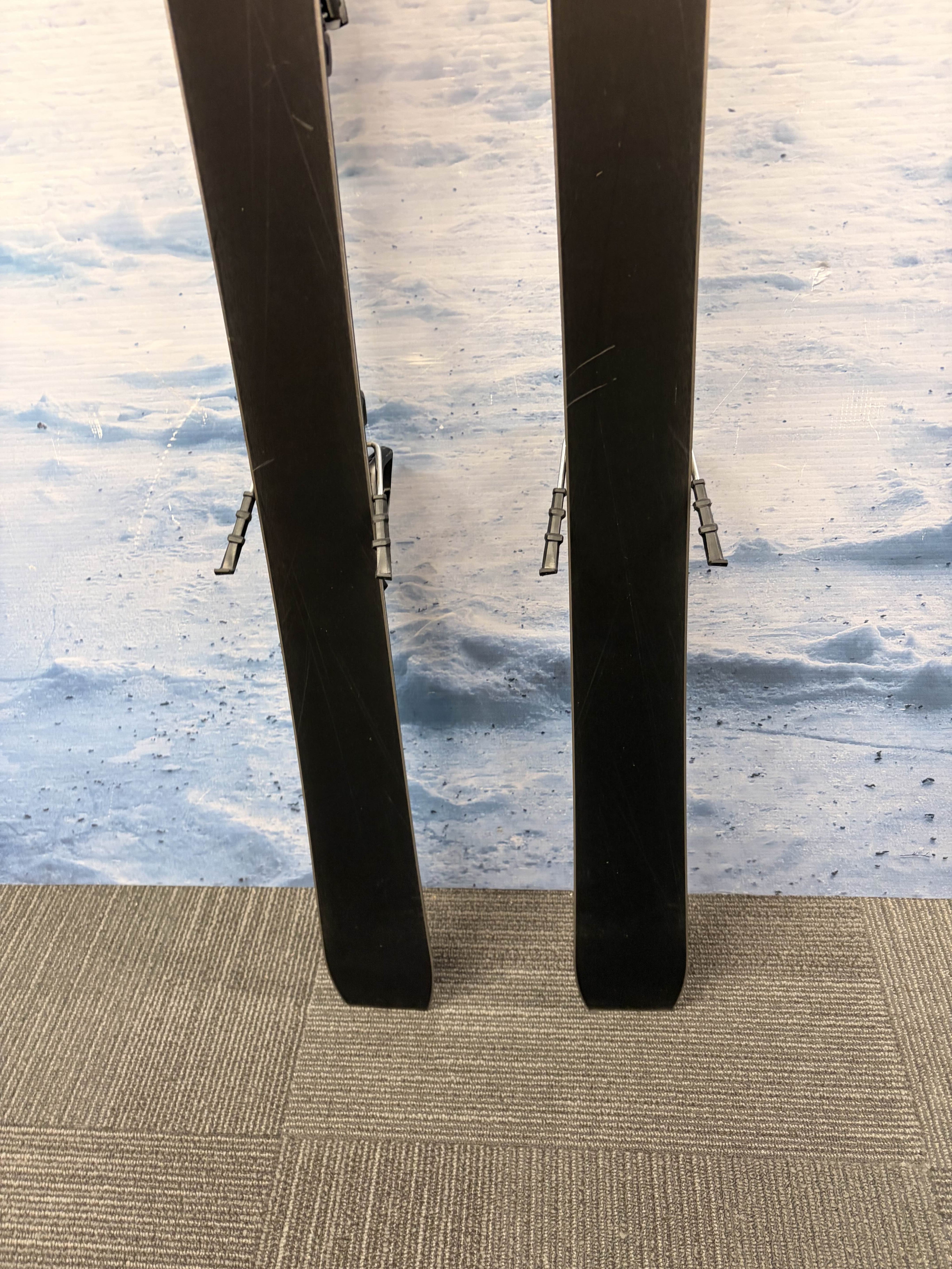 Used 2025 Elan Wingman 86 Ti Ski w/ Elan 11 Emx Demo Bindings - 166CM