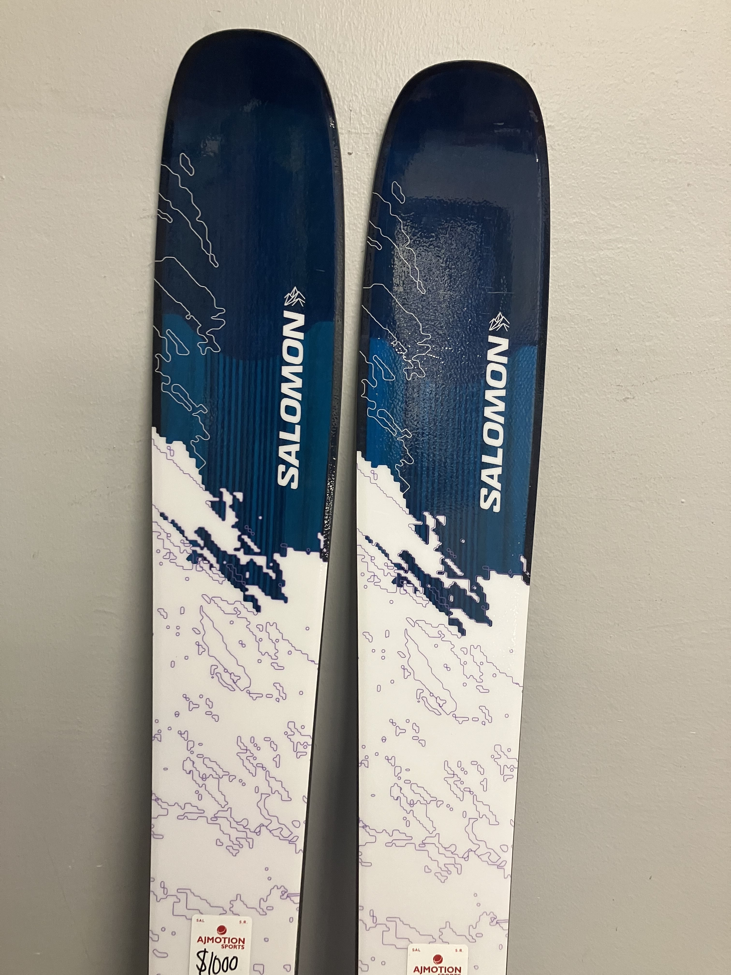 Head Shine LYT Snowboard 142cm -Lightly Used 2026