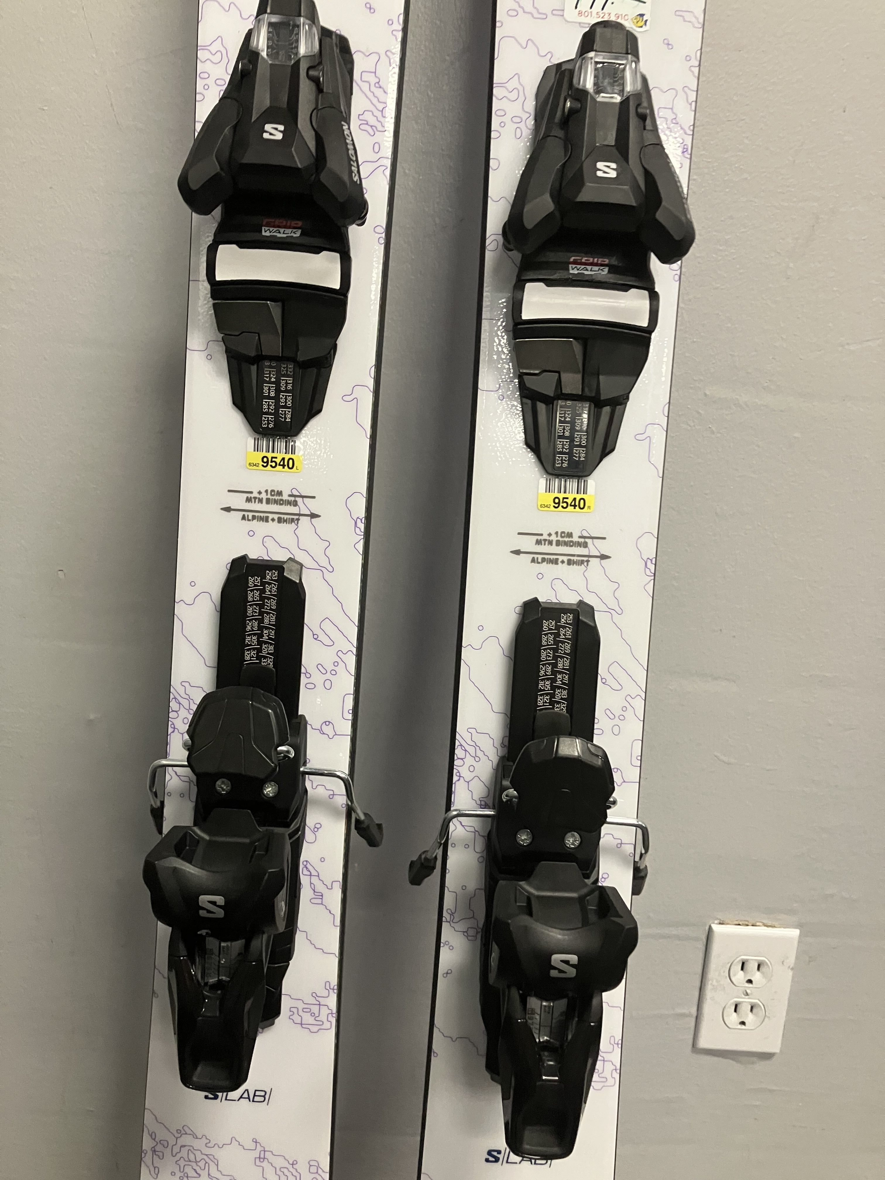 Head Shine LYT Snowboard 142cm -Lightly Used 2026