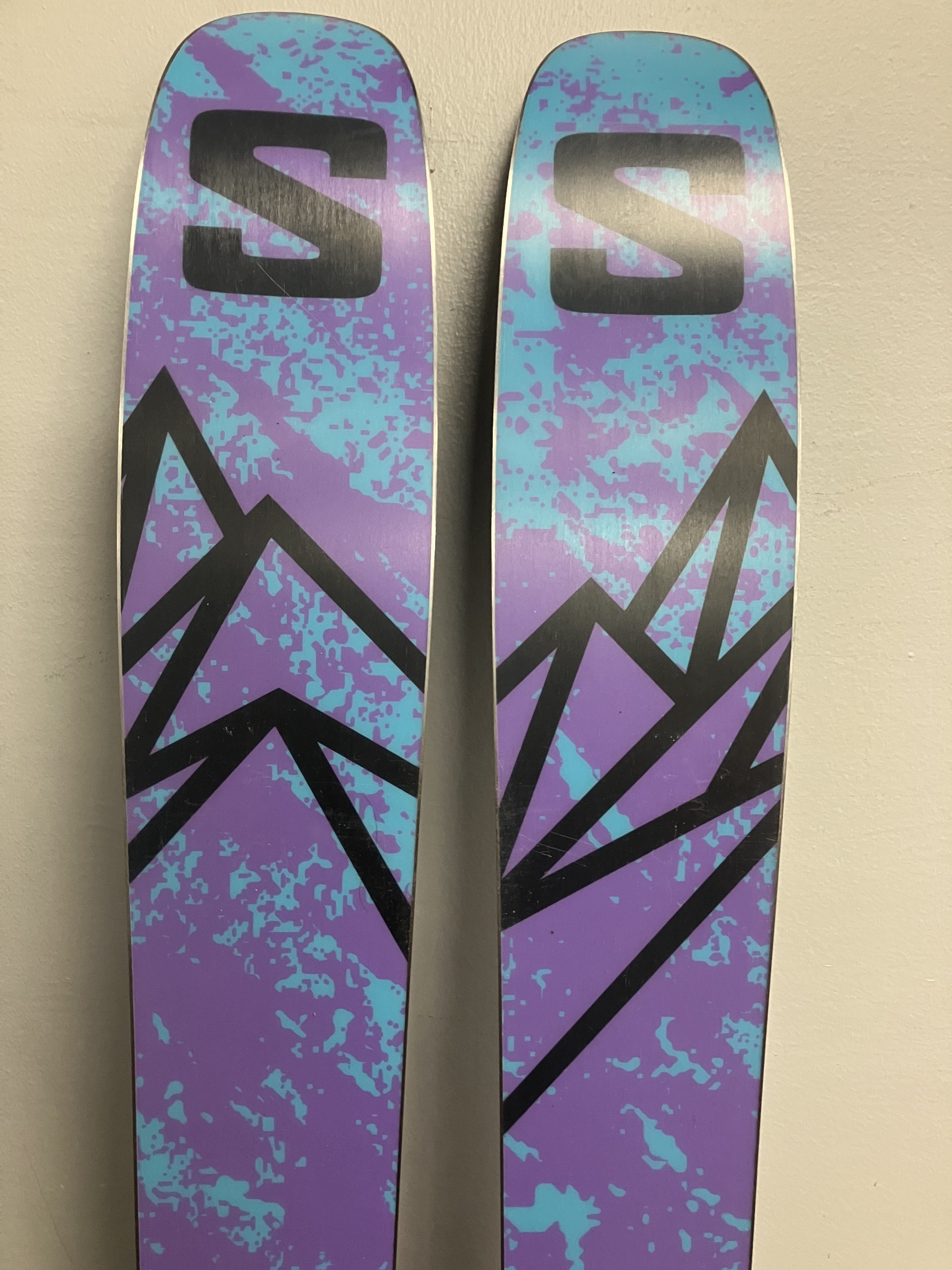 Head Shine LYT Snowboard 142cm -Lightly Used 2026