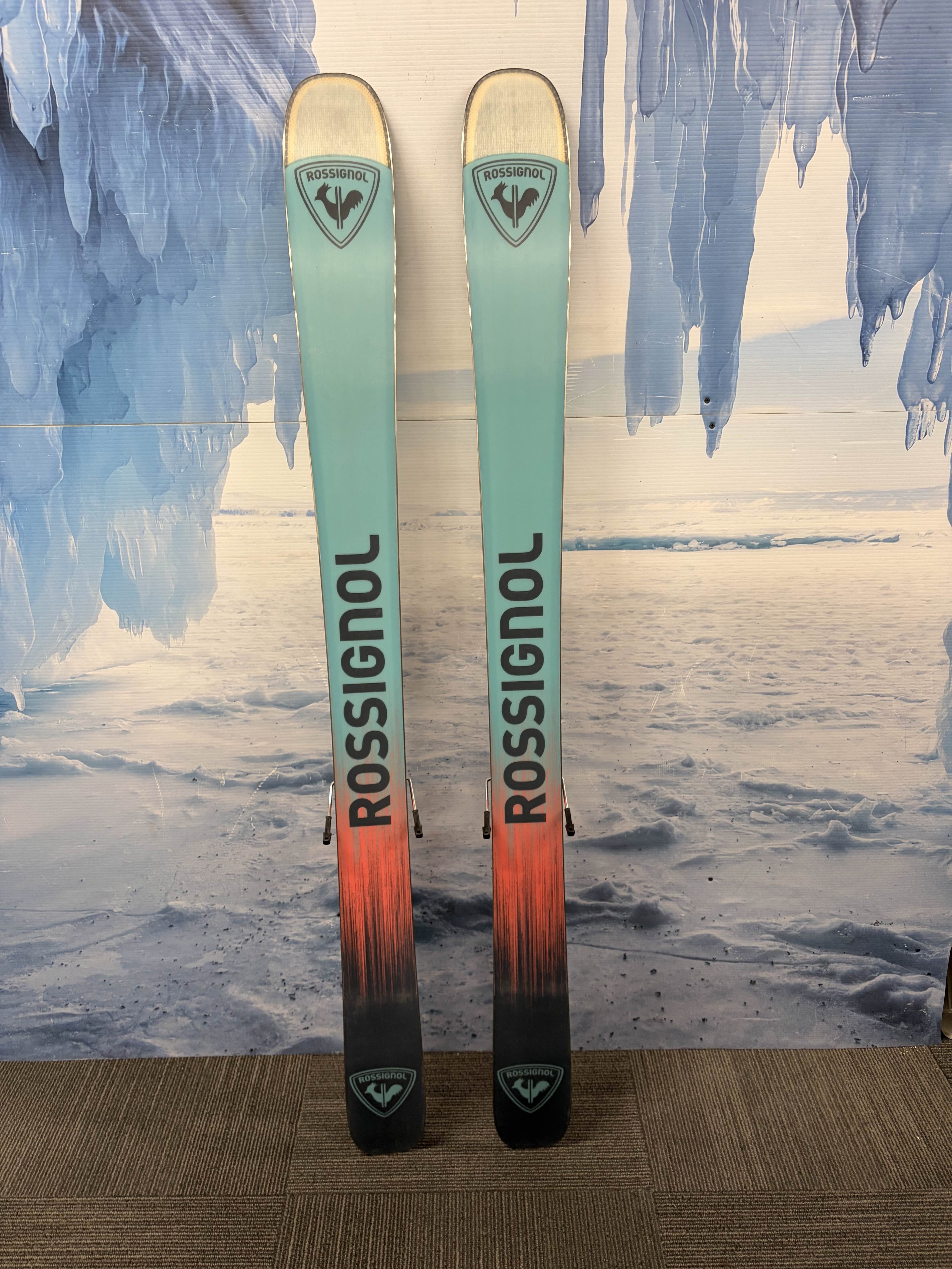 Used 2025 Rossignol Sender Free 110 Ski w/ Look Express 12 Demo Bindings - 168CM